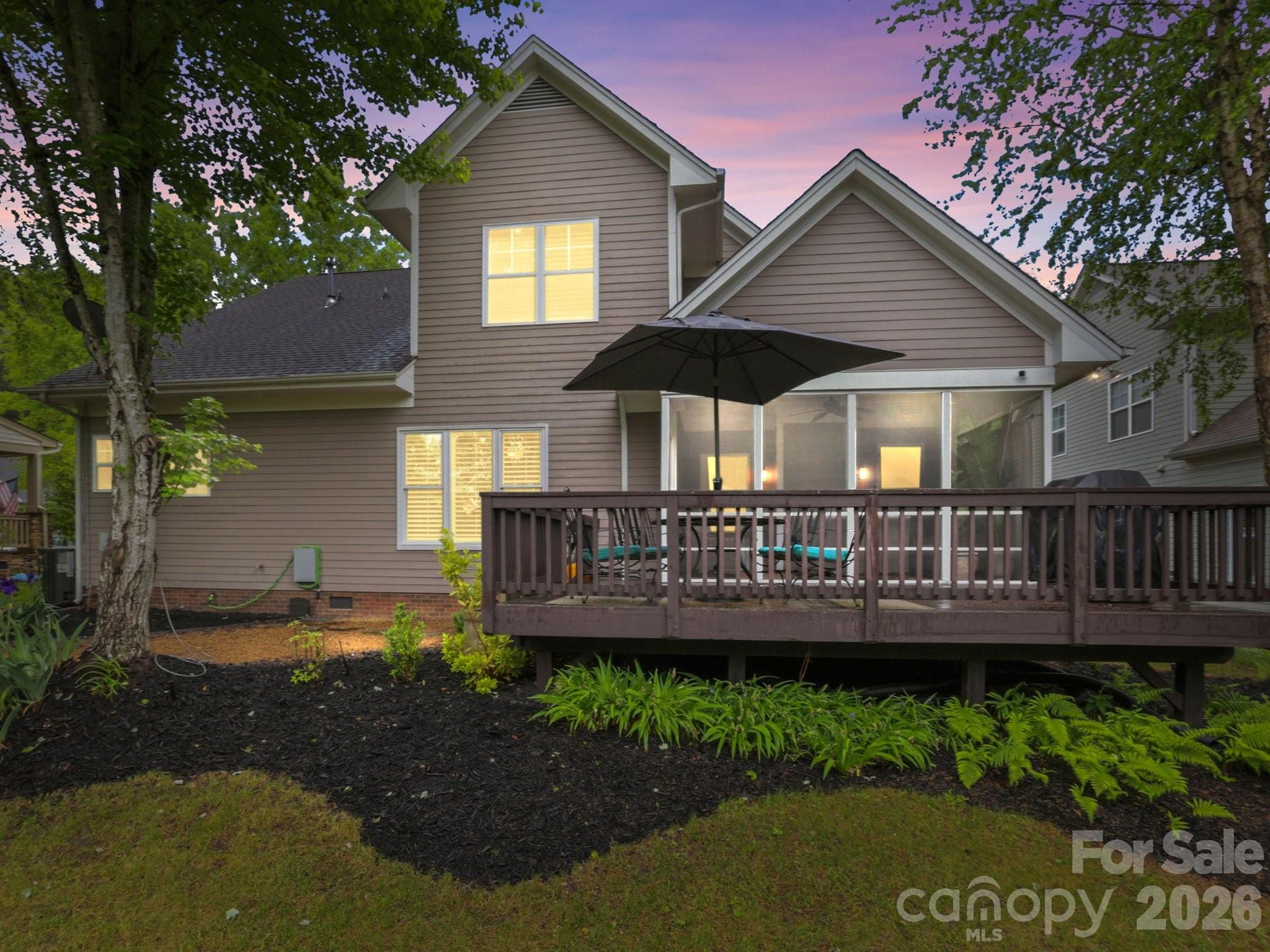 Lake Shore - Residential
