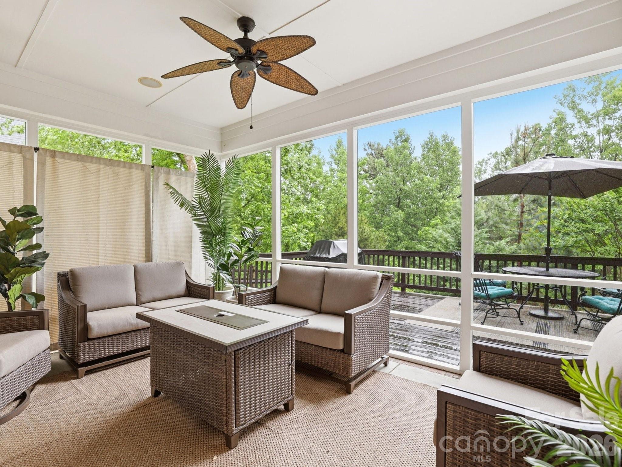 Lake Shore - Residential