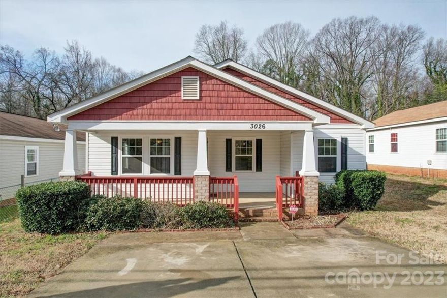 Move in Ready Home , 3 bed  one and Half baths hard to find in the heart of Charlotte .This home was contracted in 2011 to energy efficient standards to improve comfort and reduce utility costs .Updated hard wood flooring in all the bed room .Fully Fence with a shed. Great location very close to down town, air port etc.
This home qualify over $10000 grant money . 
Call or email Jonathan hartsfied@
ph 7045299026
Jonathan.hartsfield@bofa.com