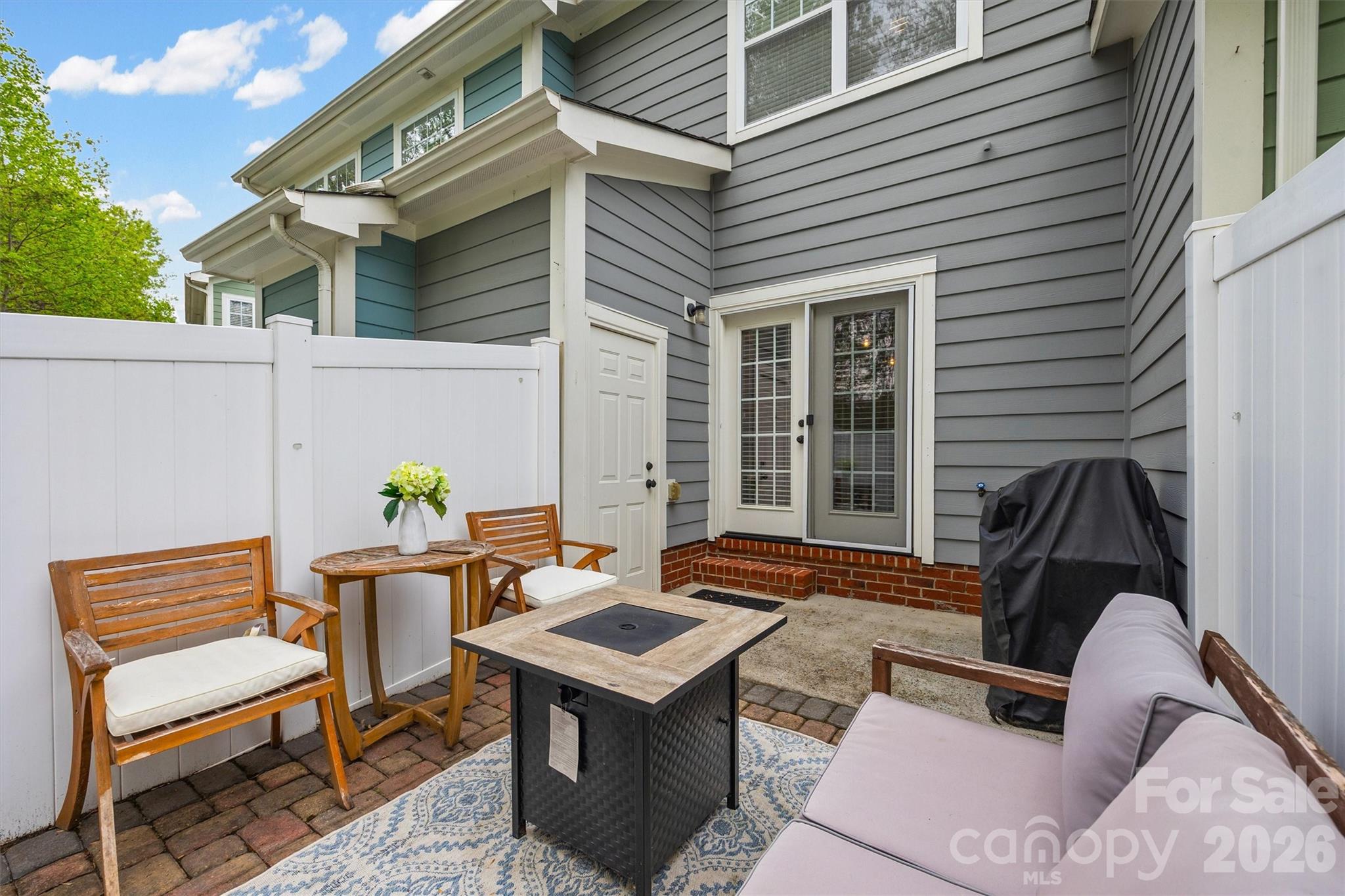 Lela Court - Residential