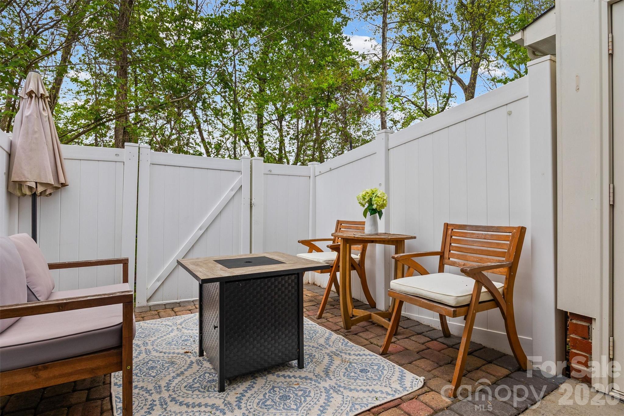 Lela Court - Residential