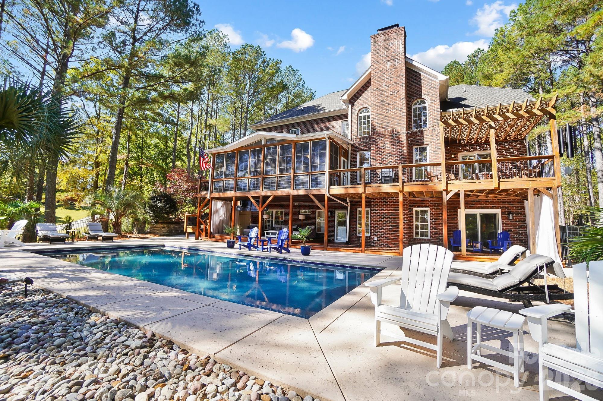 Estates at Windswept Cove - Residential