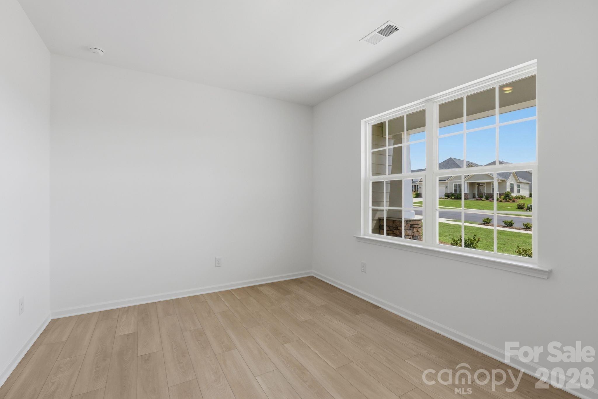 Roselyn - Residential