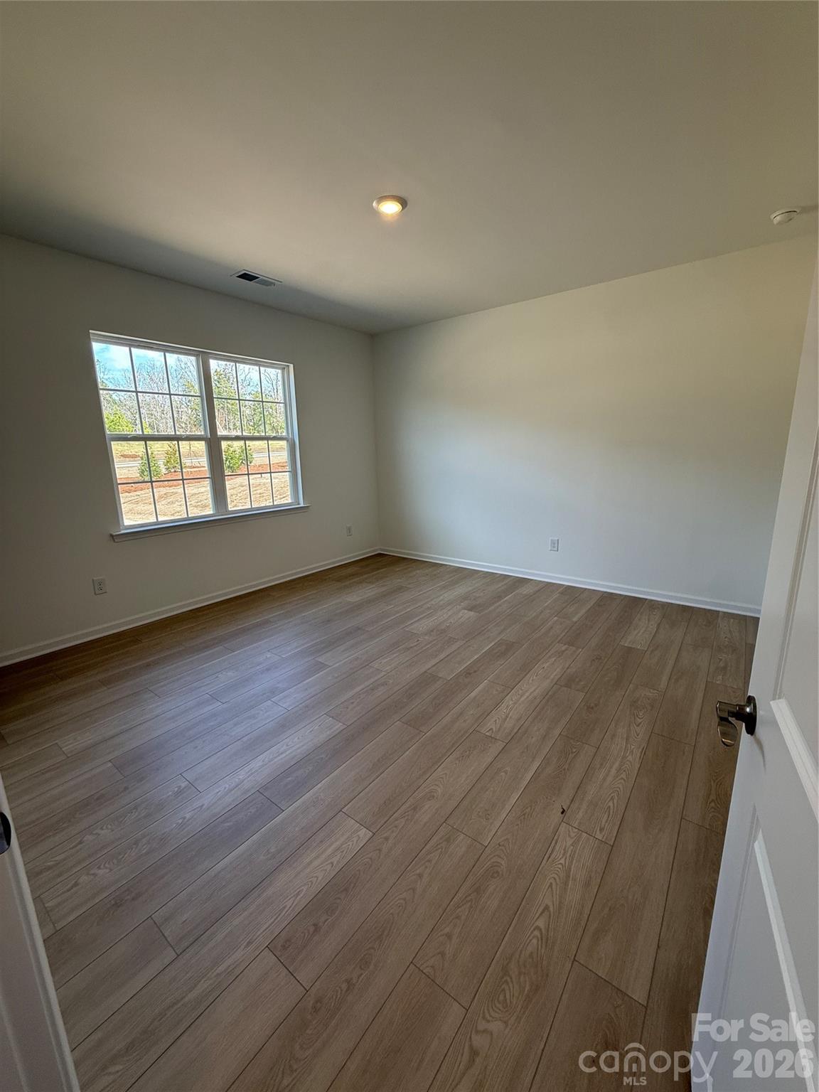 Roselyn - Residential