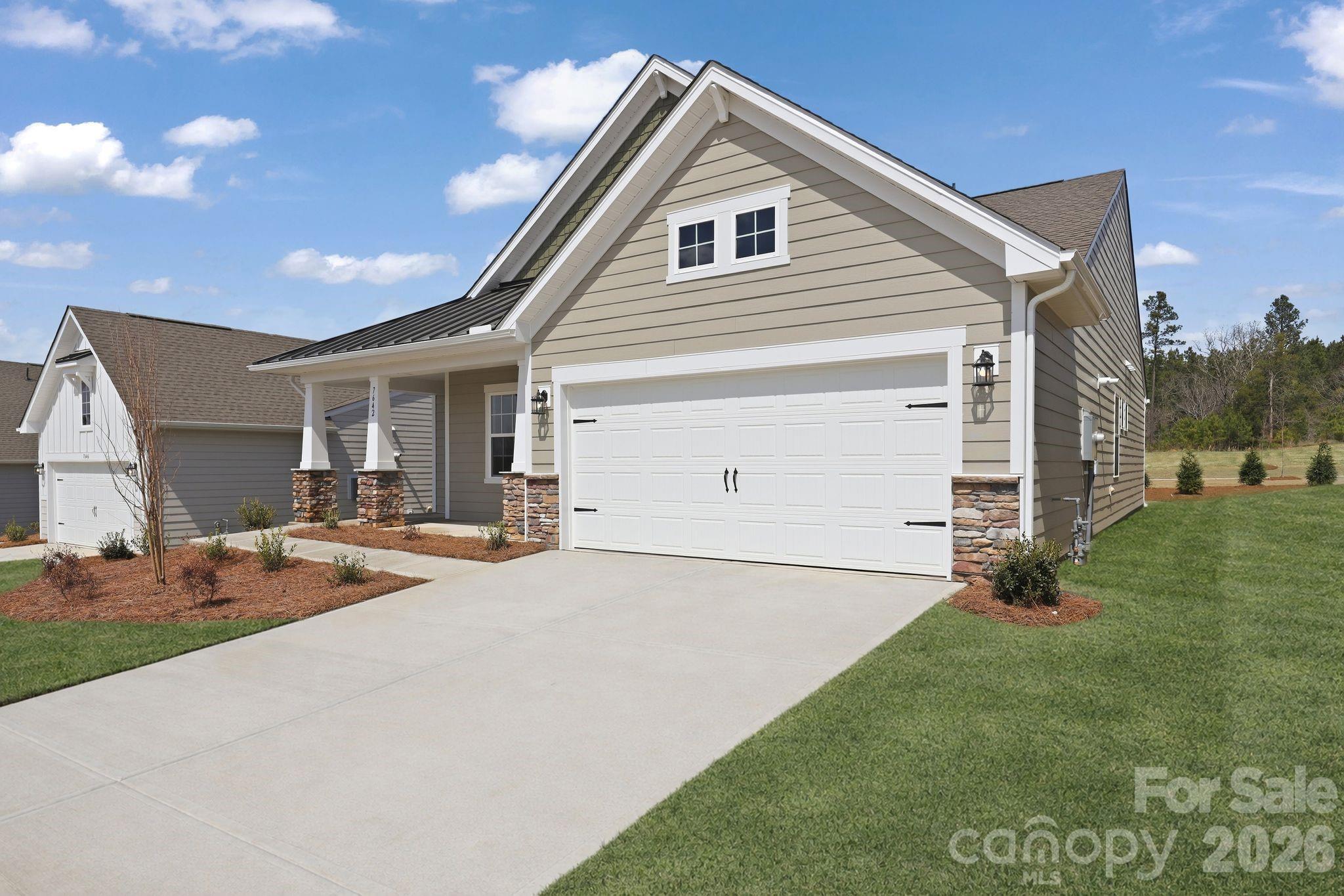 Roselyn - Residential