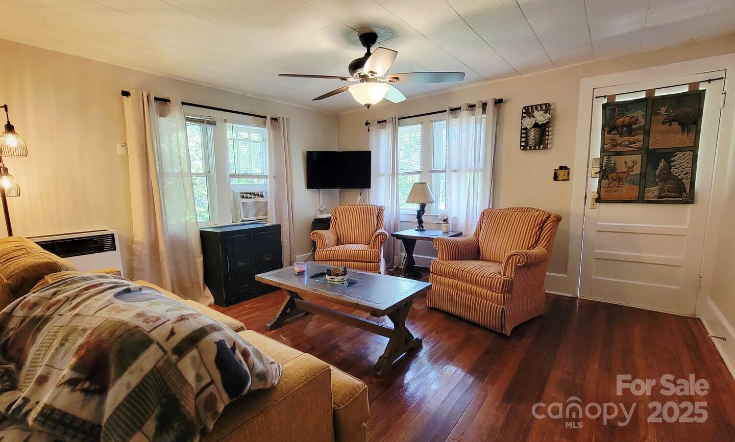 35 B Street