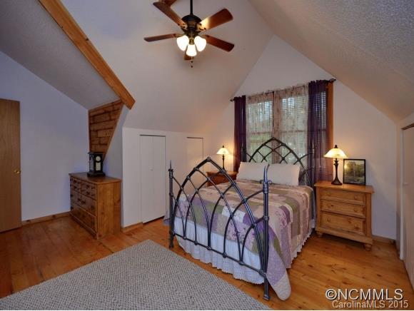 Rumbling Bald on Lake Lure - Residential