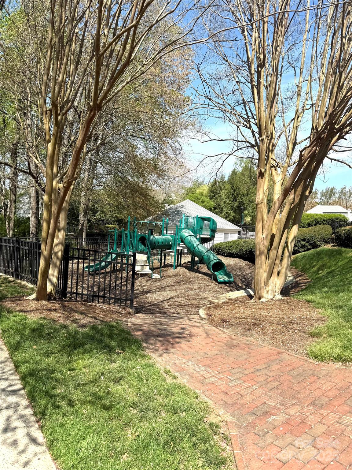 Uwharrie Point - Land