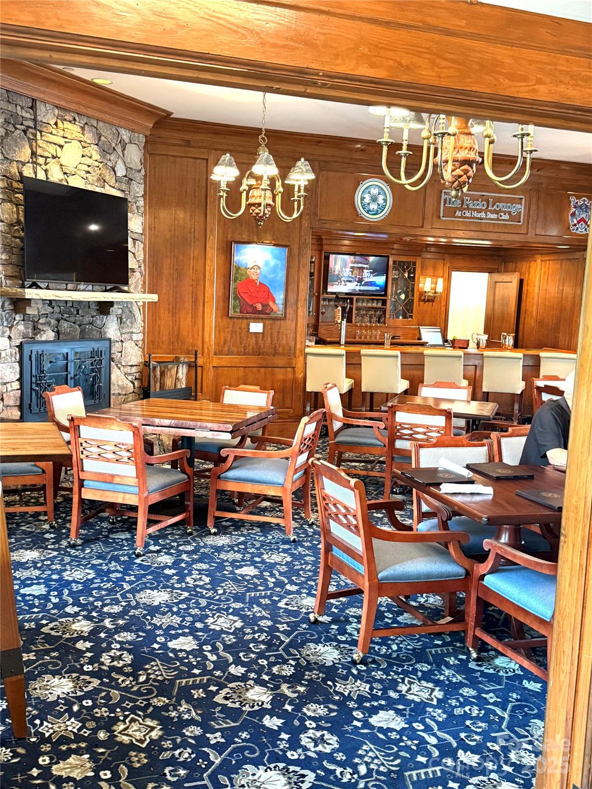 Uwharrie Point - Land