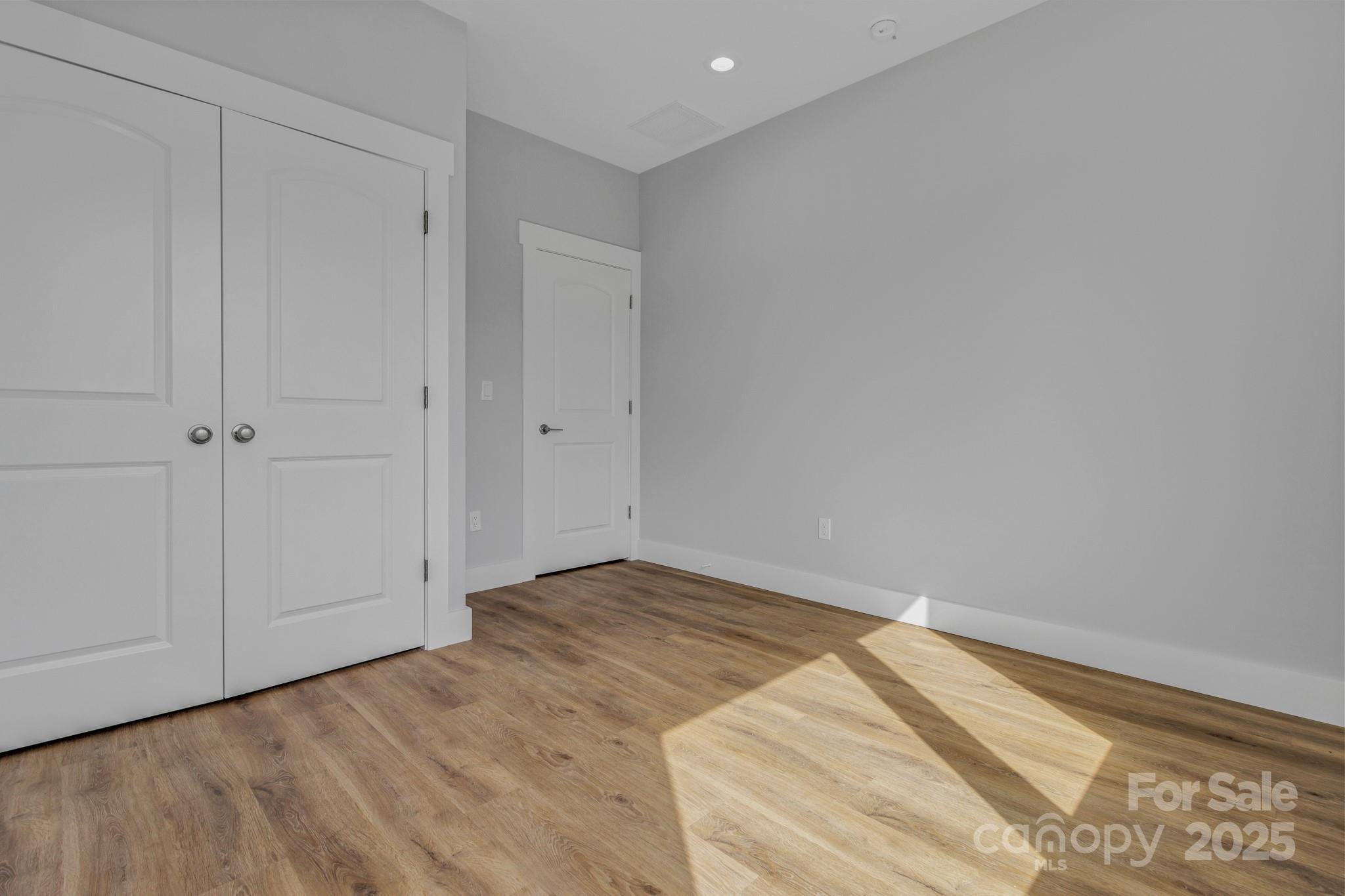 Chambers Trace - Residential