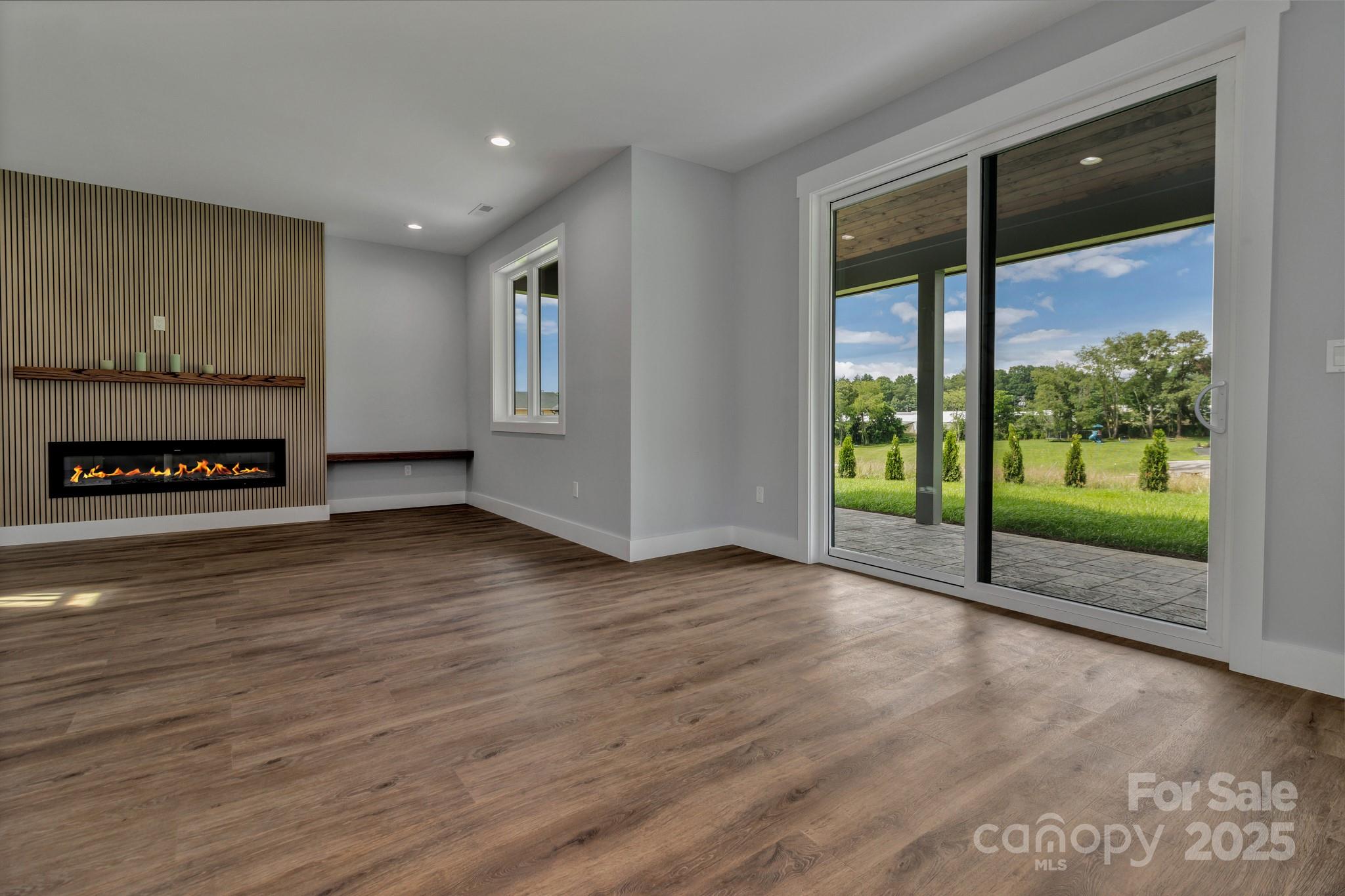 Chambers Trace - Residential