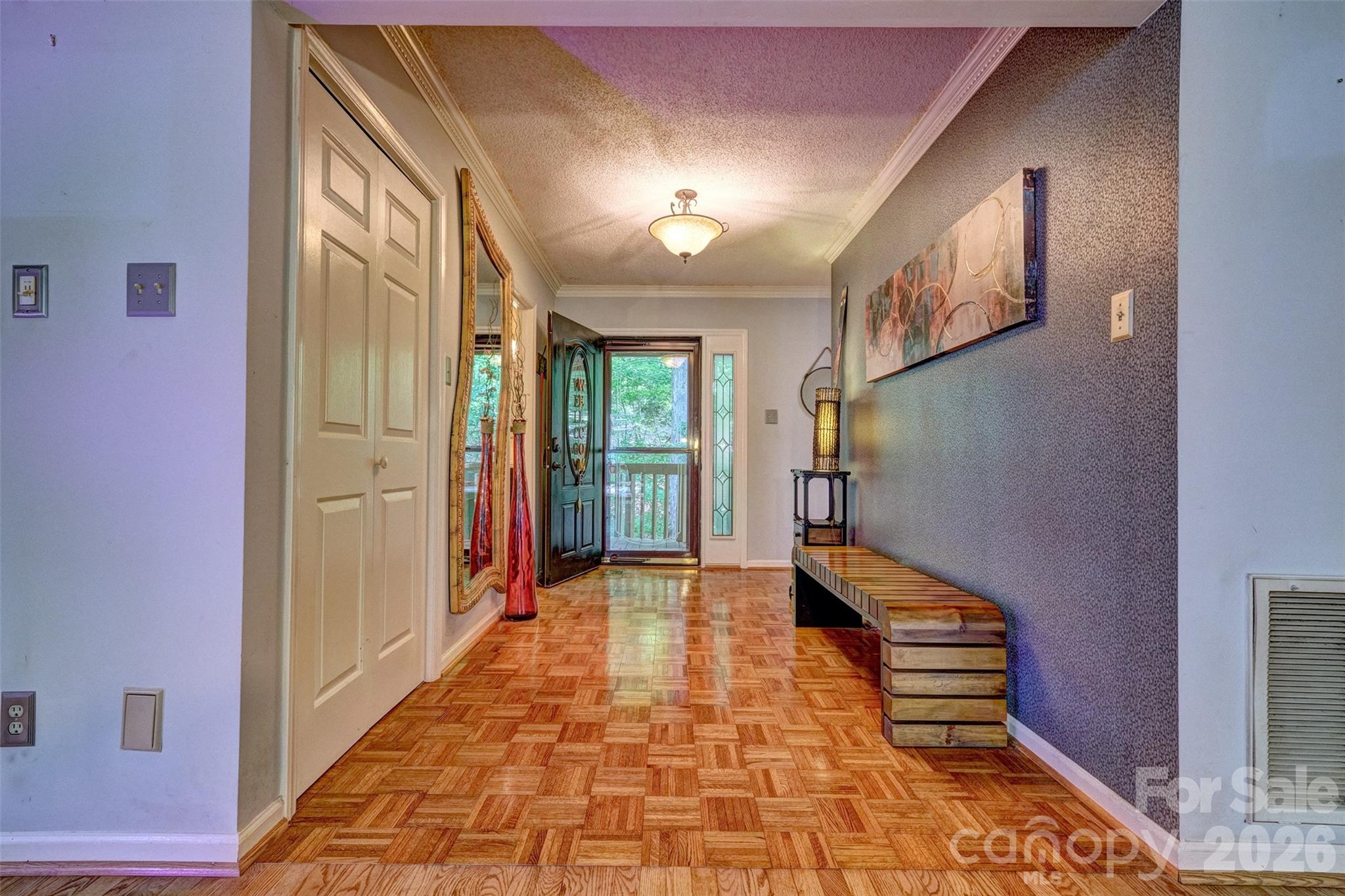 9 Cove Road
