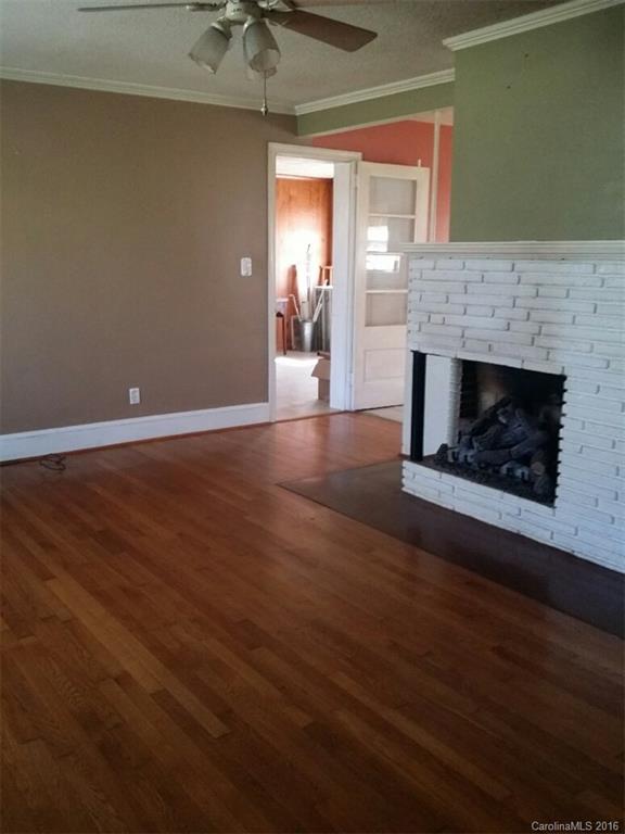 Royal Oaks - Residential