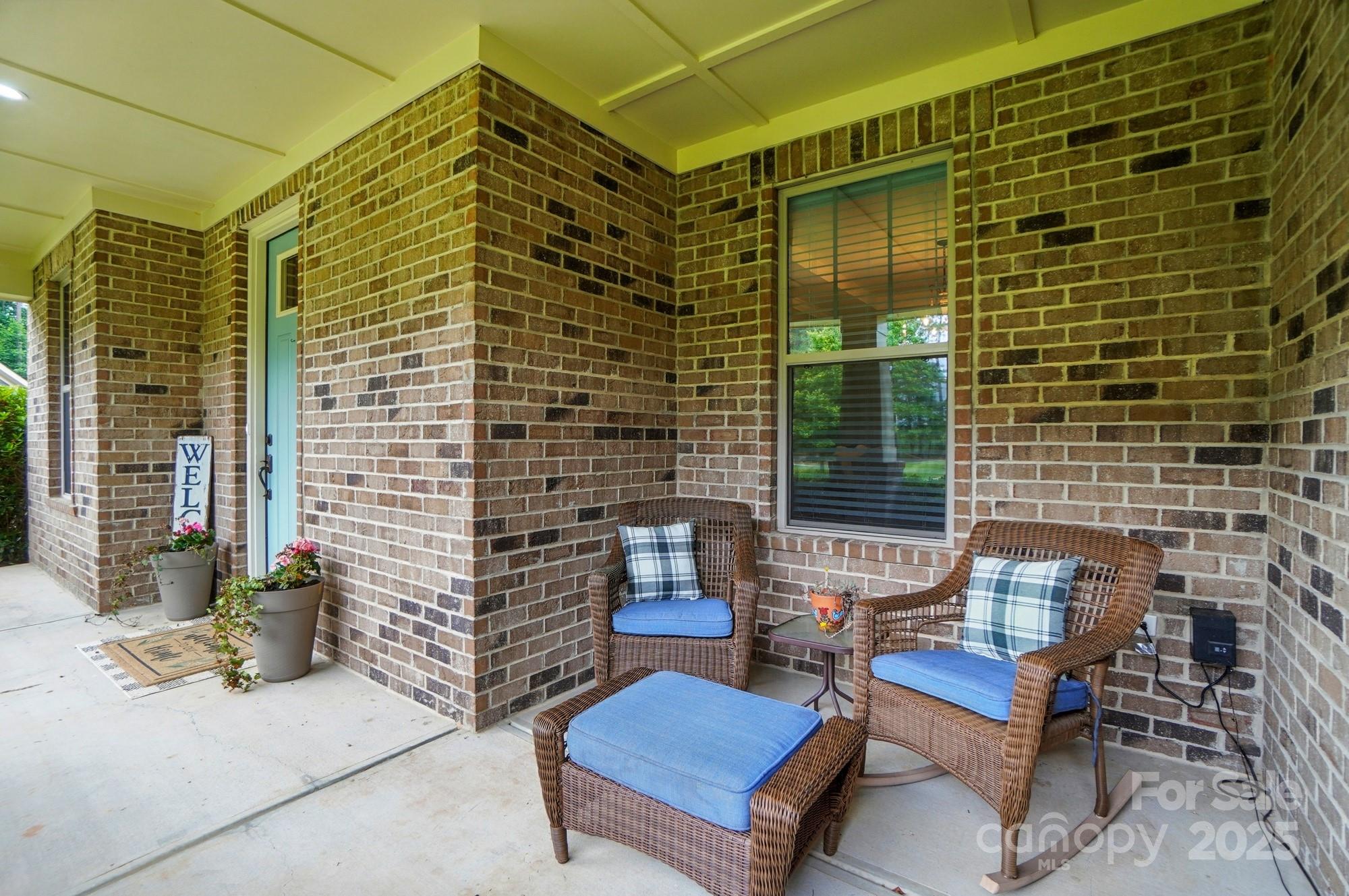 110 St Sophia Court