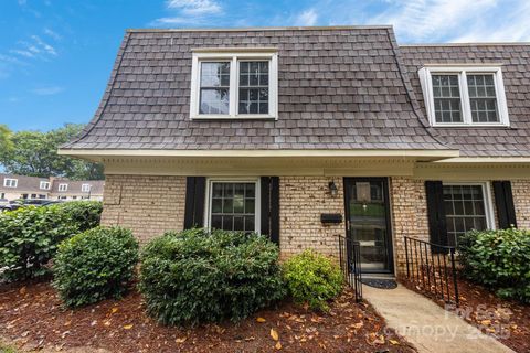 1700 Roxborough Road A Charlotte NC 28211