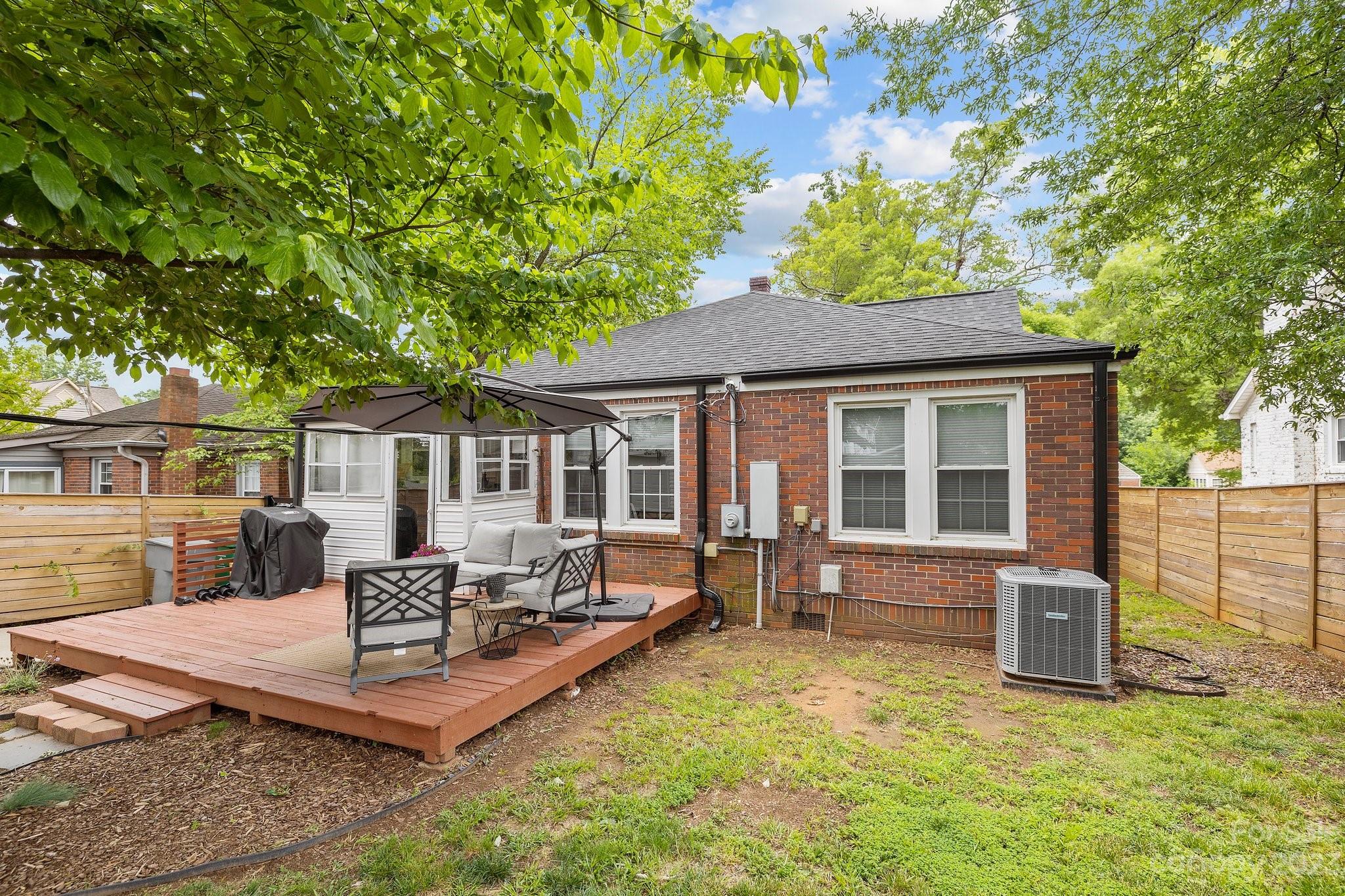 Commonwealth - Residential