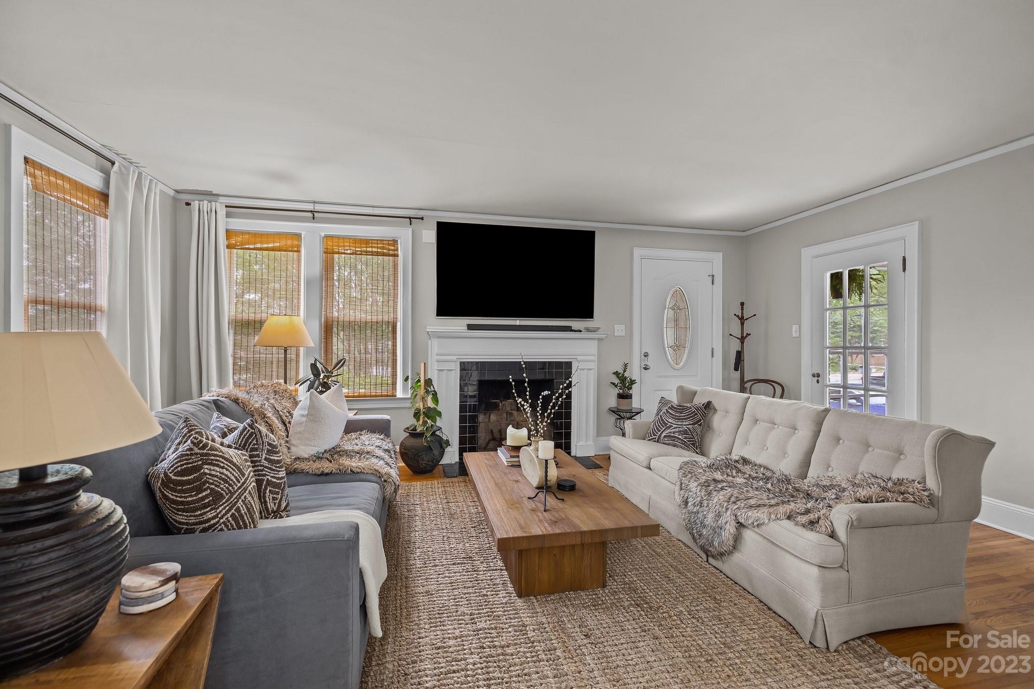 Commonwealth - Residential