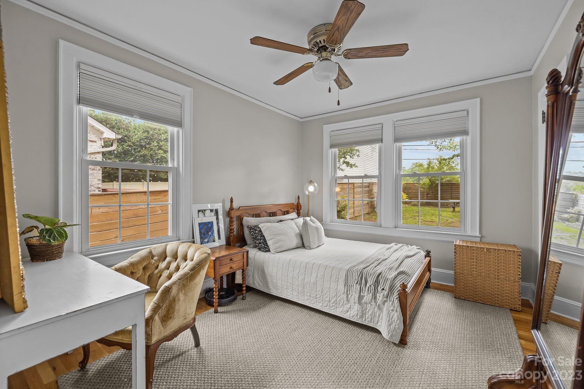 Commonwealth - Residential