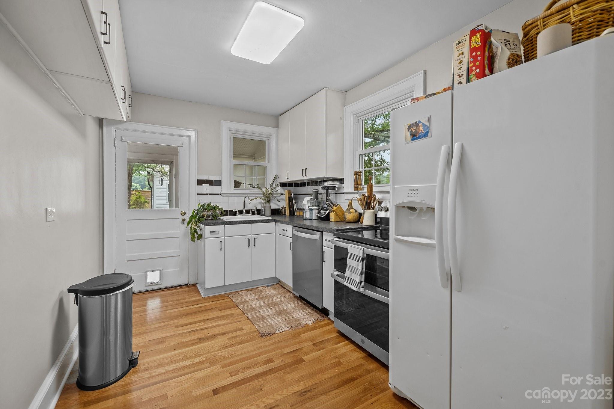 Commonwealth - Residential