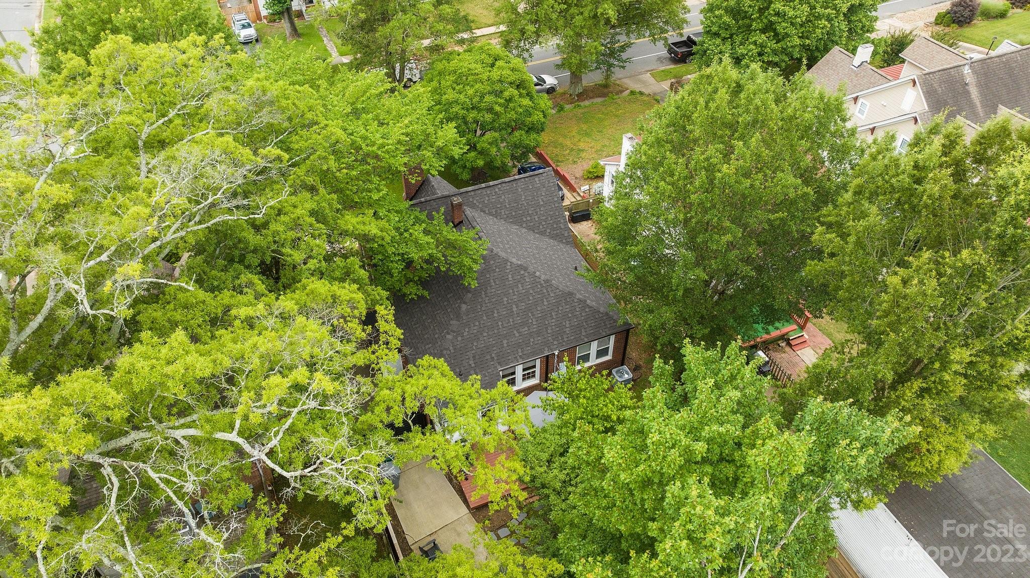 Commonwealth - Residential