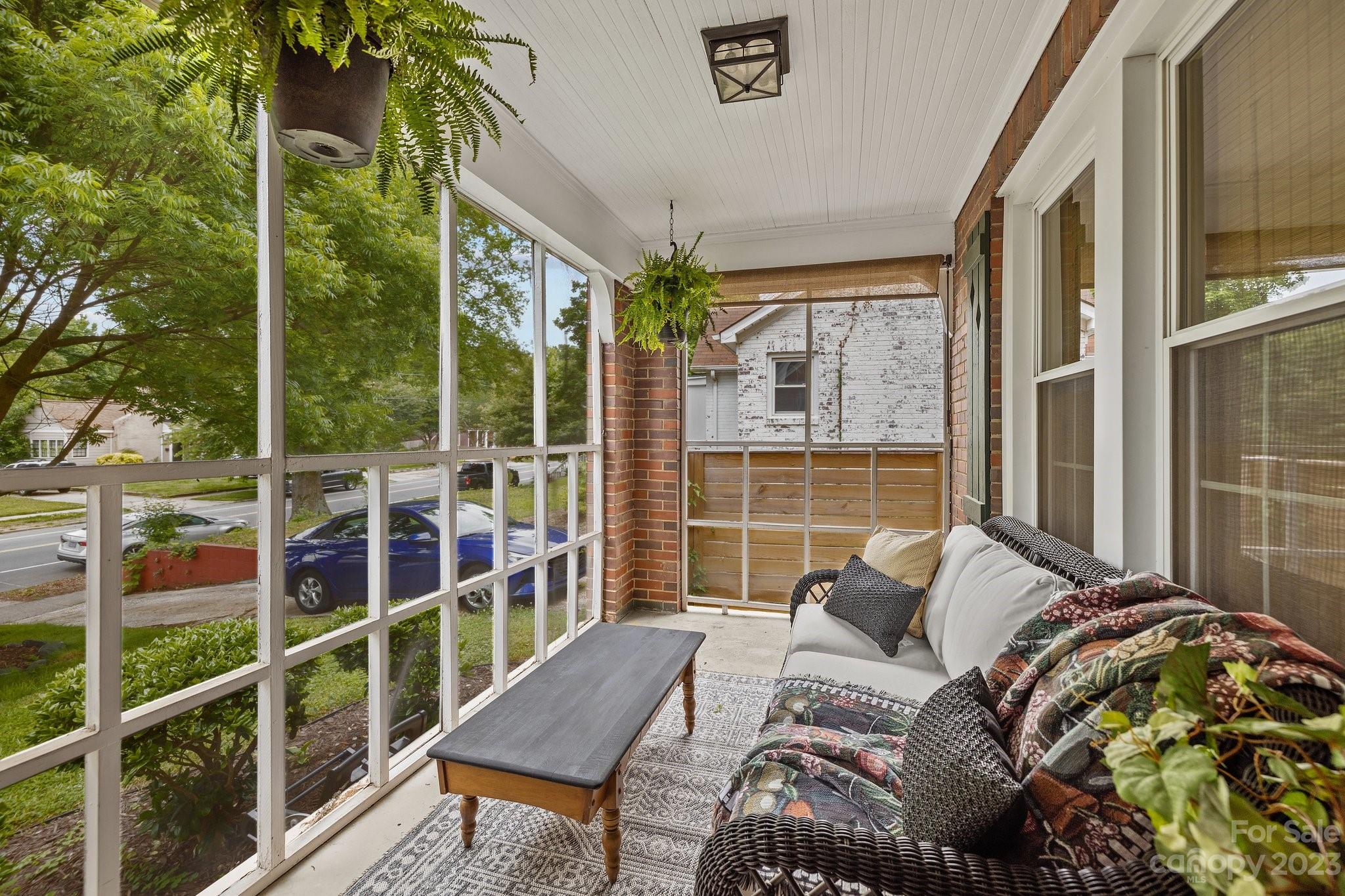 Commonwealth - Residential