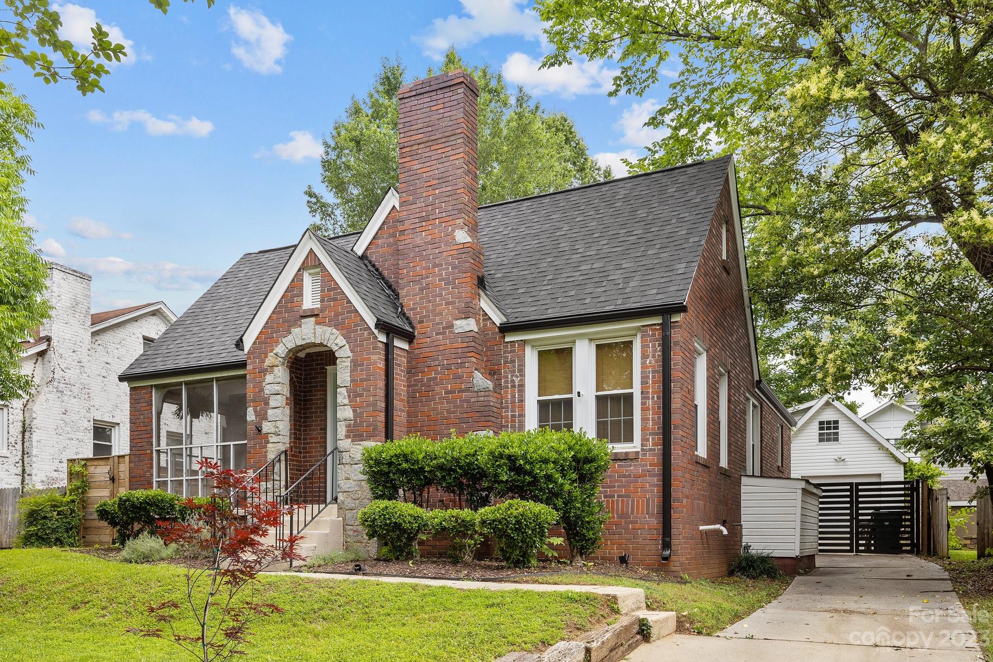 Commonwealth - Residential