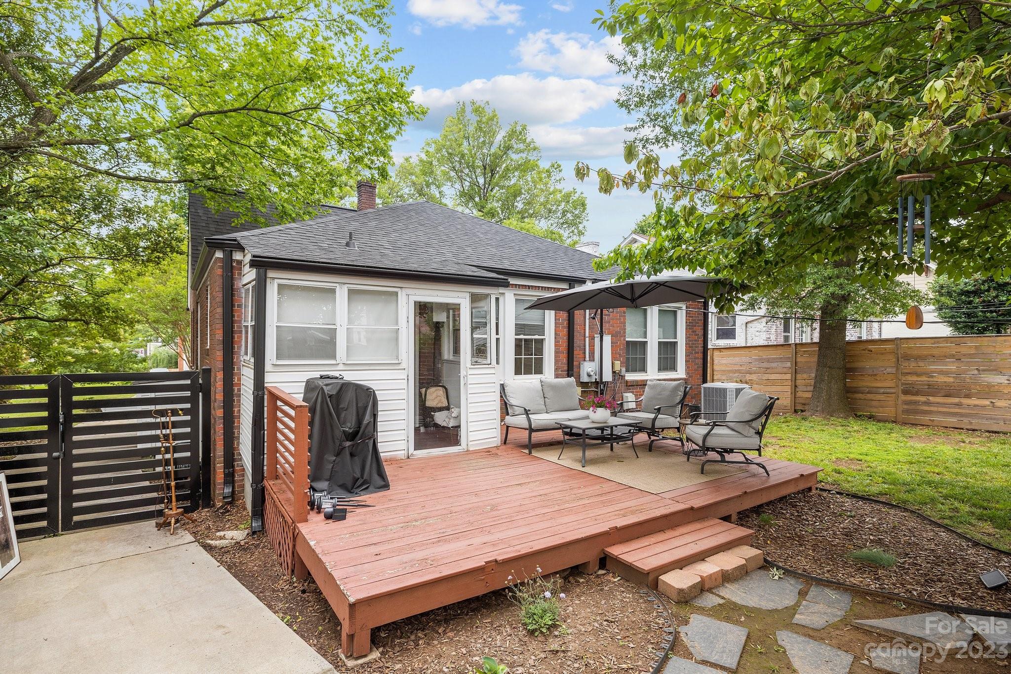 Commonwealth - Residential