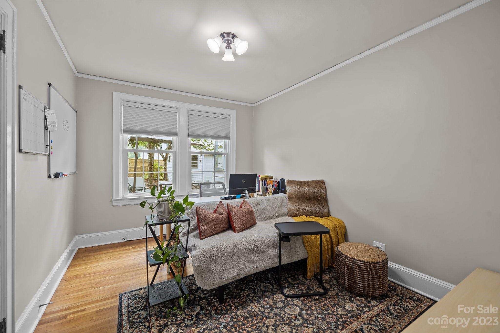 Commonwealth - Residential