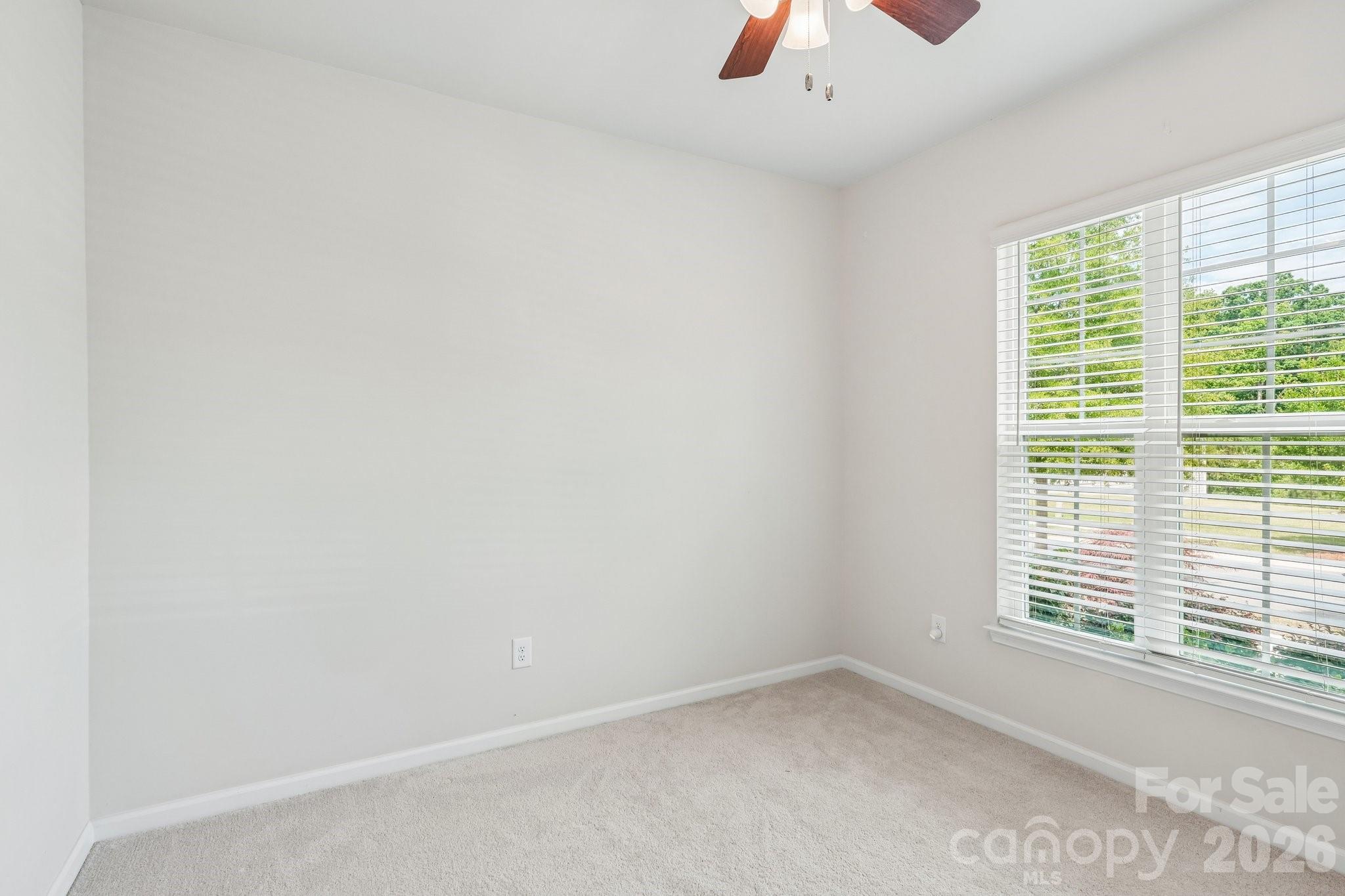 Imagery on Mtn Island - Residential