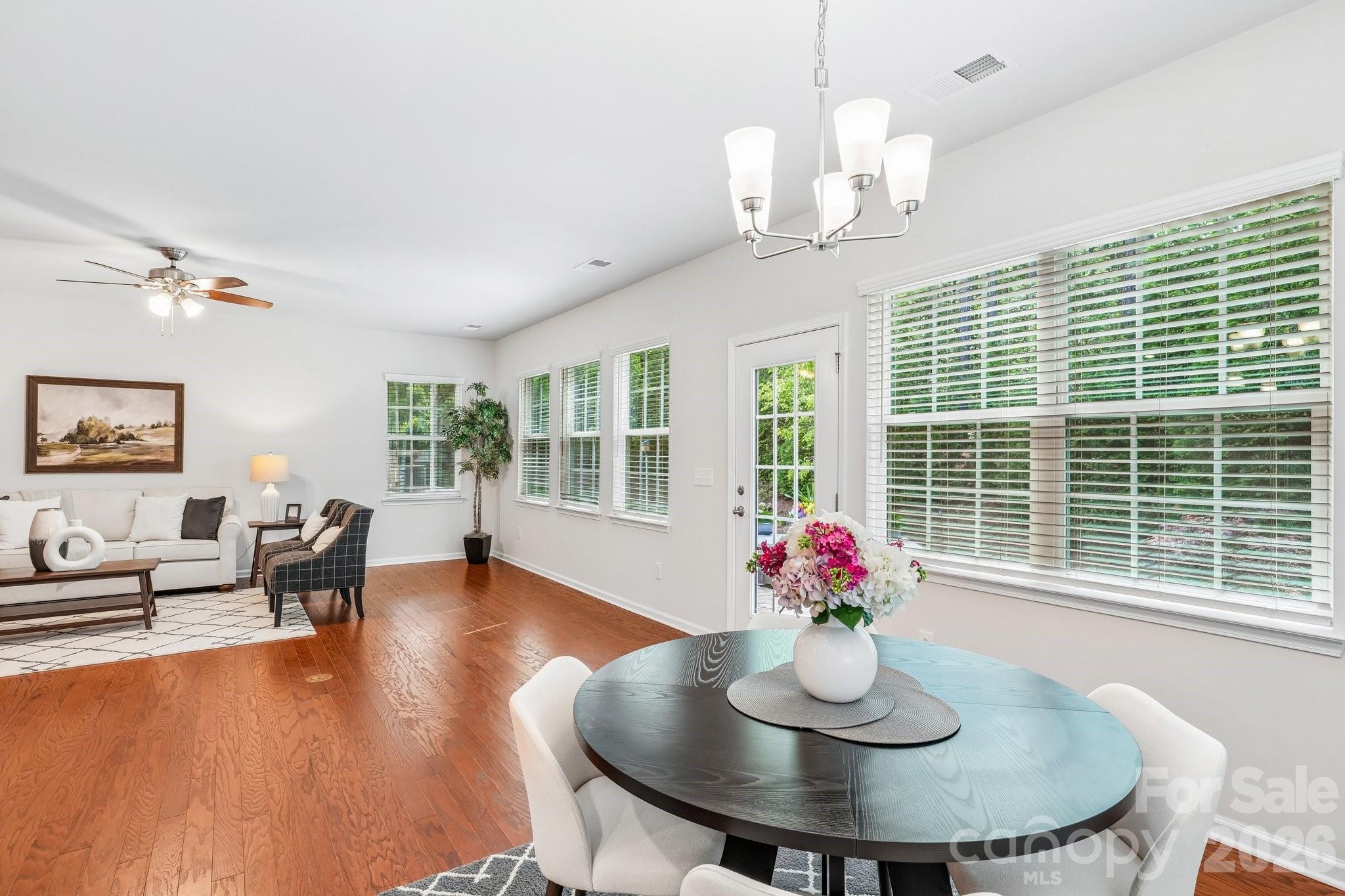 128 Van Gogh Trail