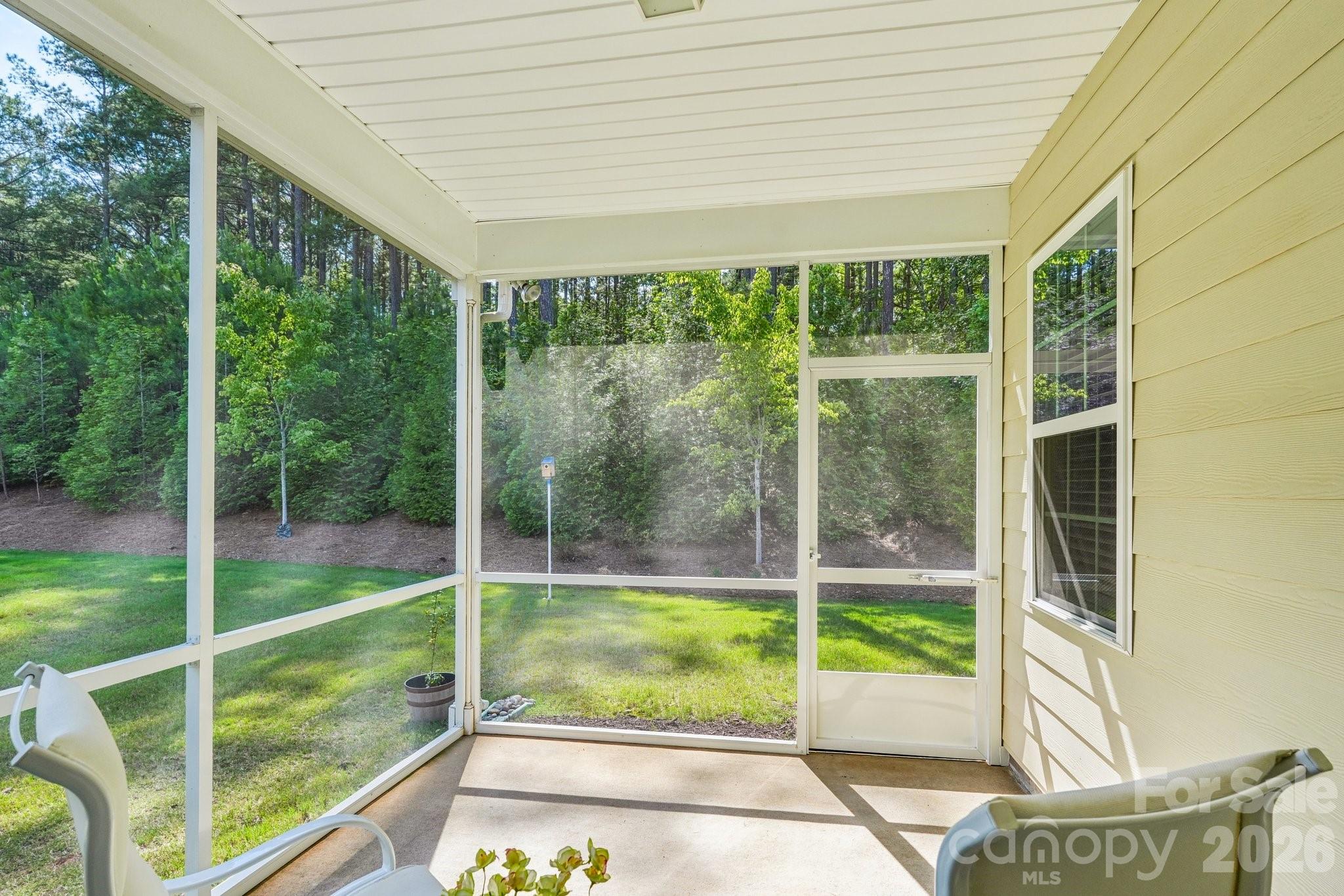 Imagery on Mtn Island - Residential