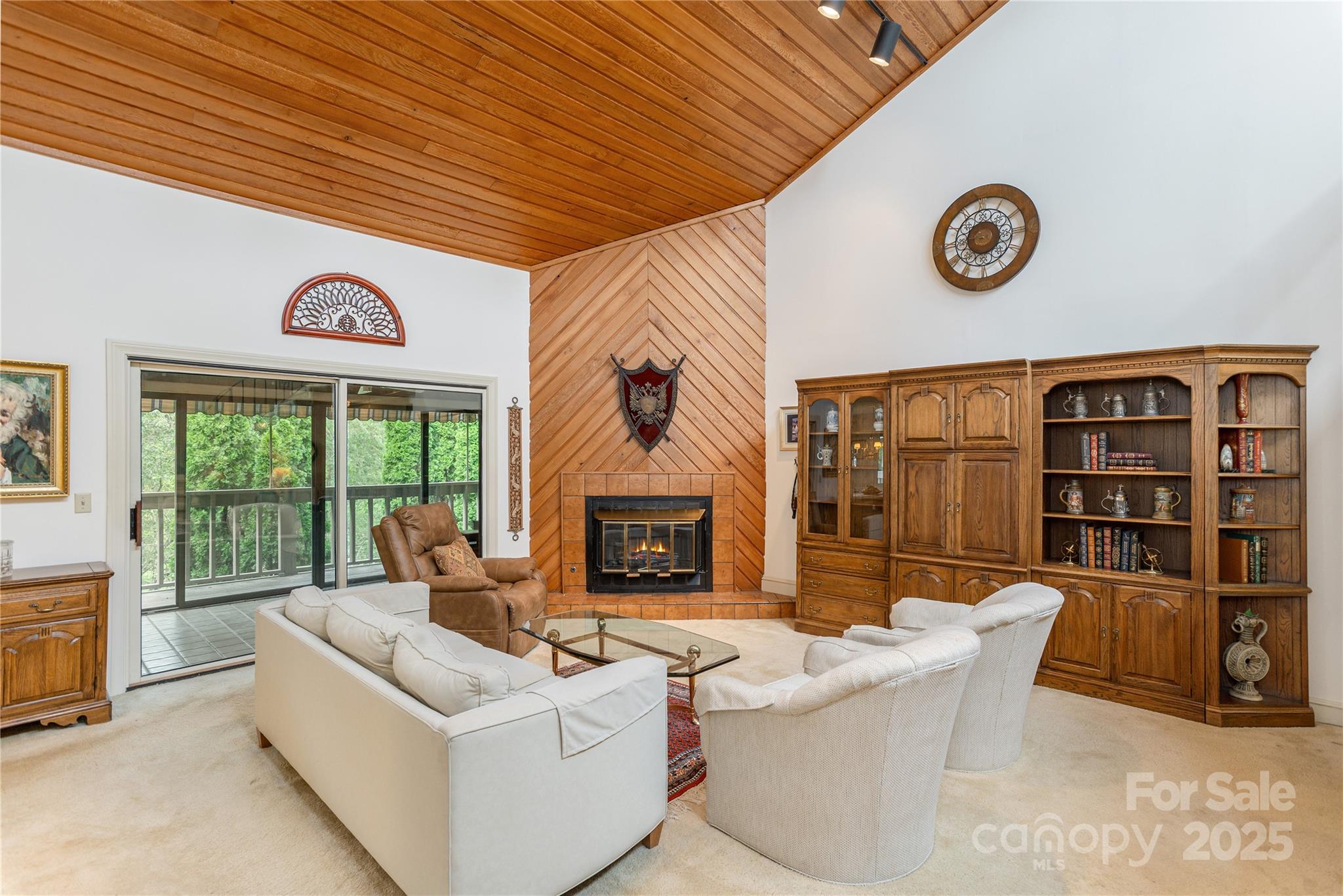 1 Westridge Court Unit B