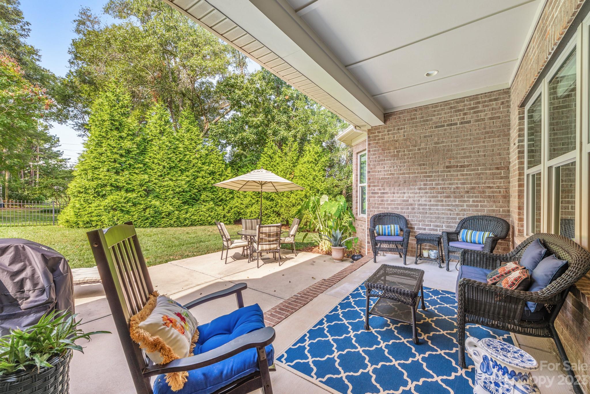 Barber Rock - Residential