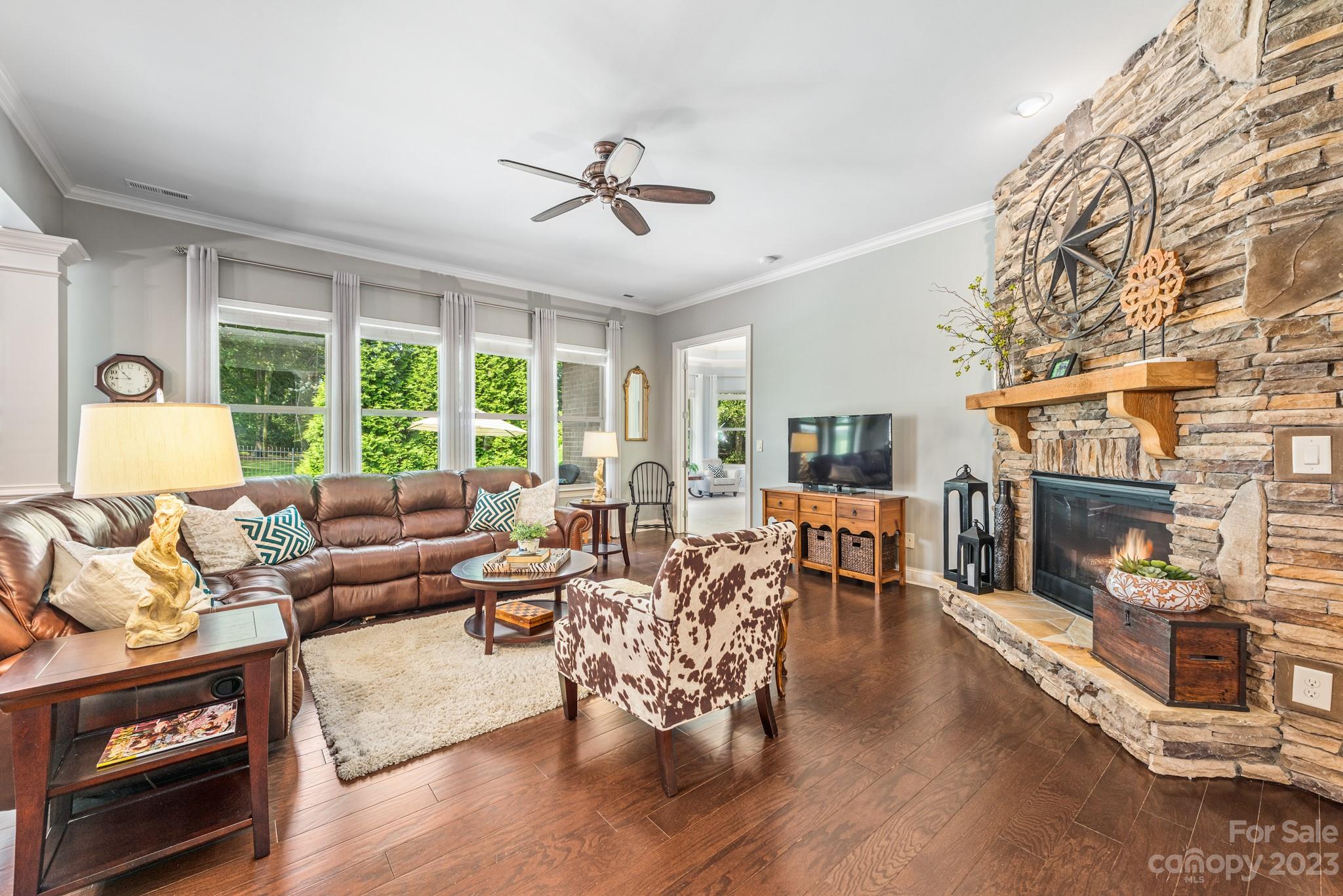 Barber Rock - Residential