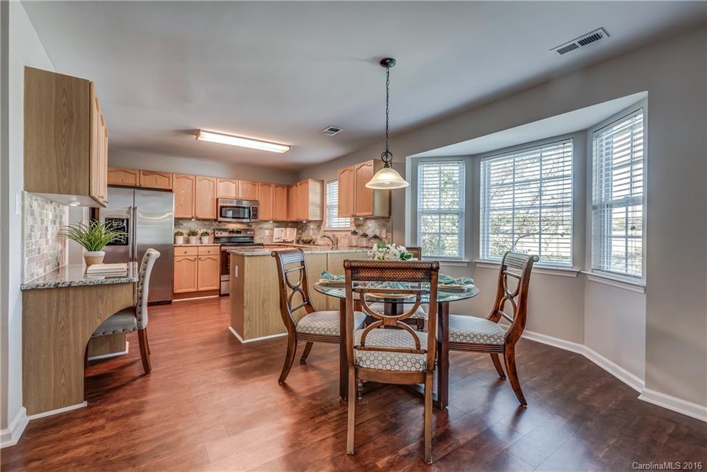 Curtis Pond - Residential