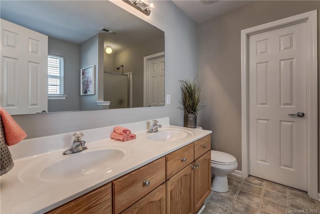 Curtis Pond - Residential