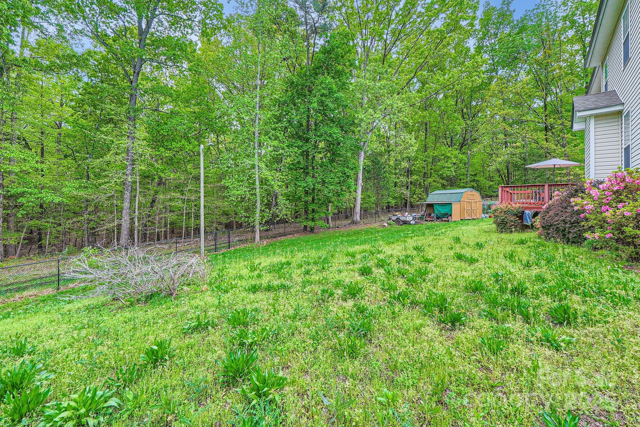 Charlotte, North Carolina 28213, United States, 4 Bedrooms Bedrooms, ,4 BathroomsBathrooms,Residential,Under Contract,112251