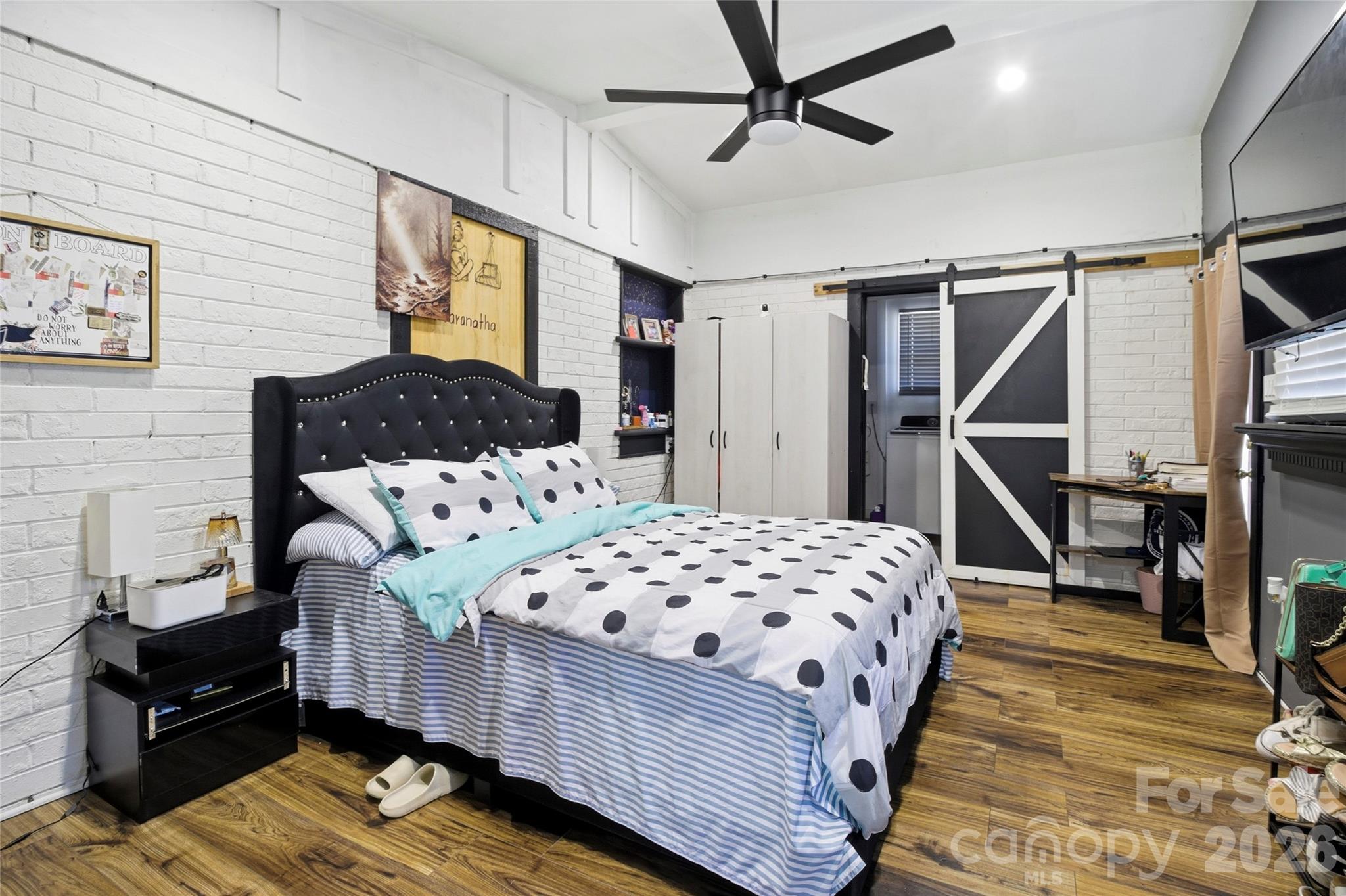 Sunset Park - Residential