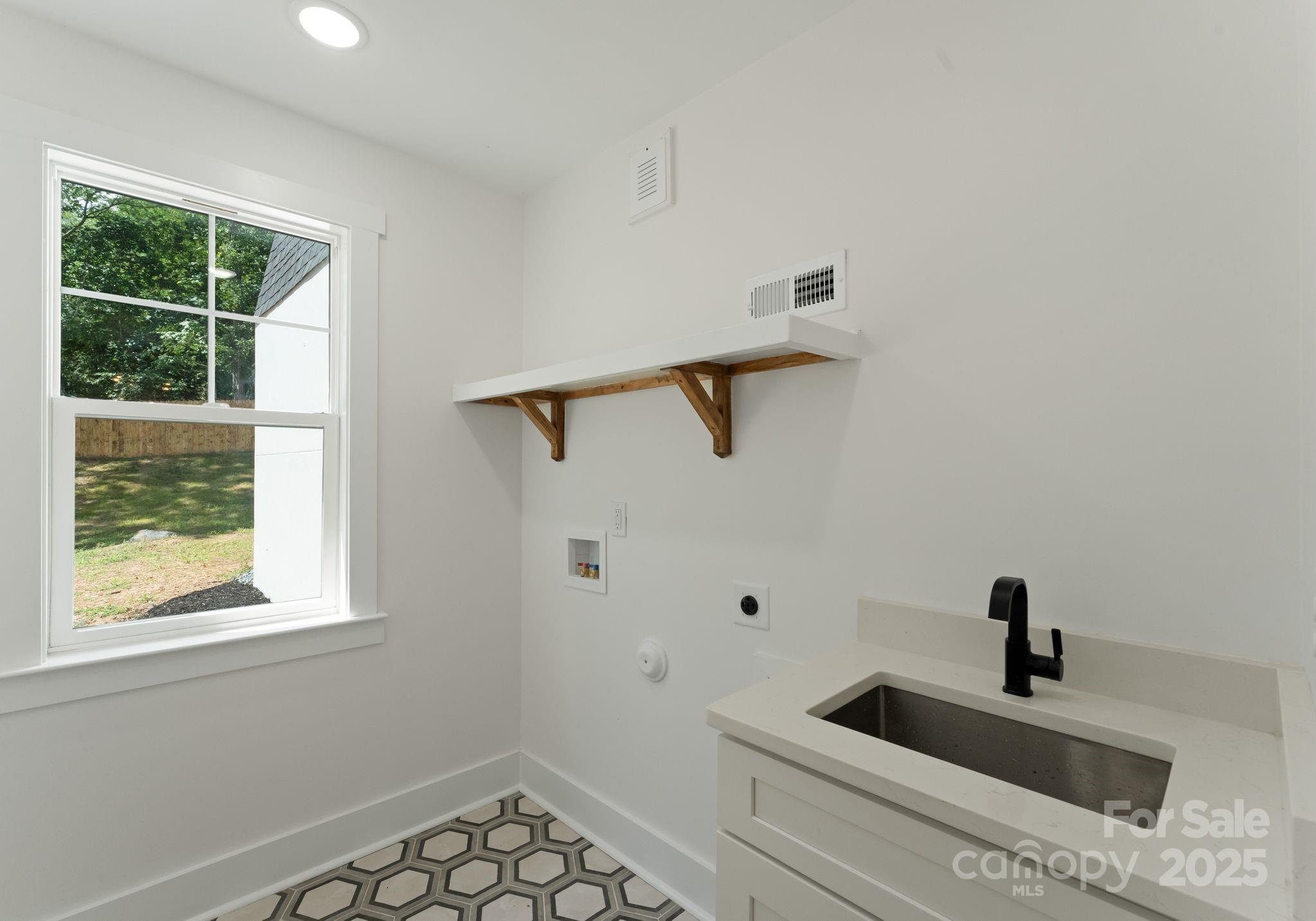 Cedarcroft - Residential