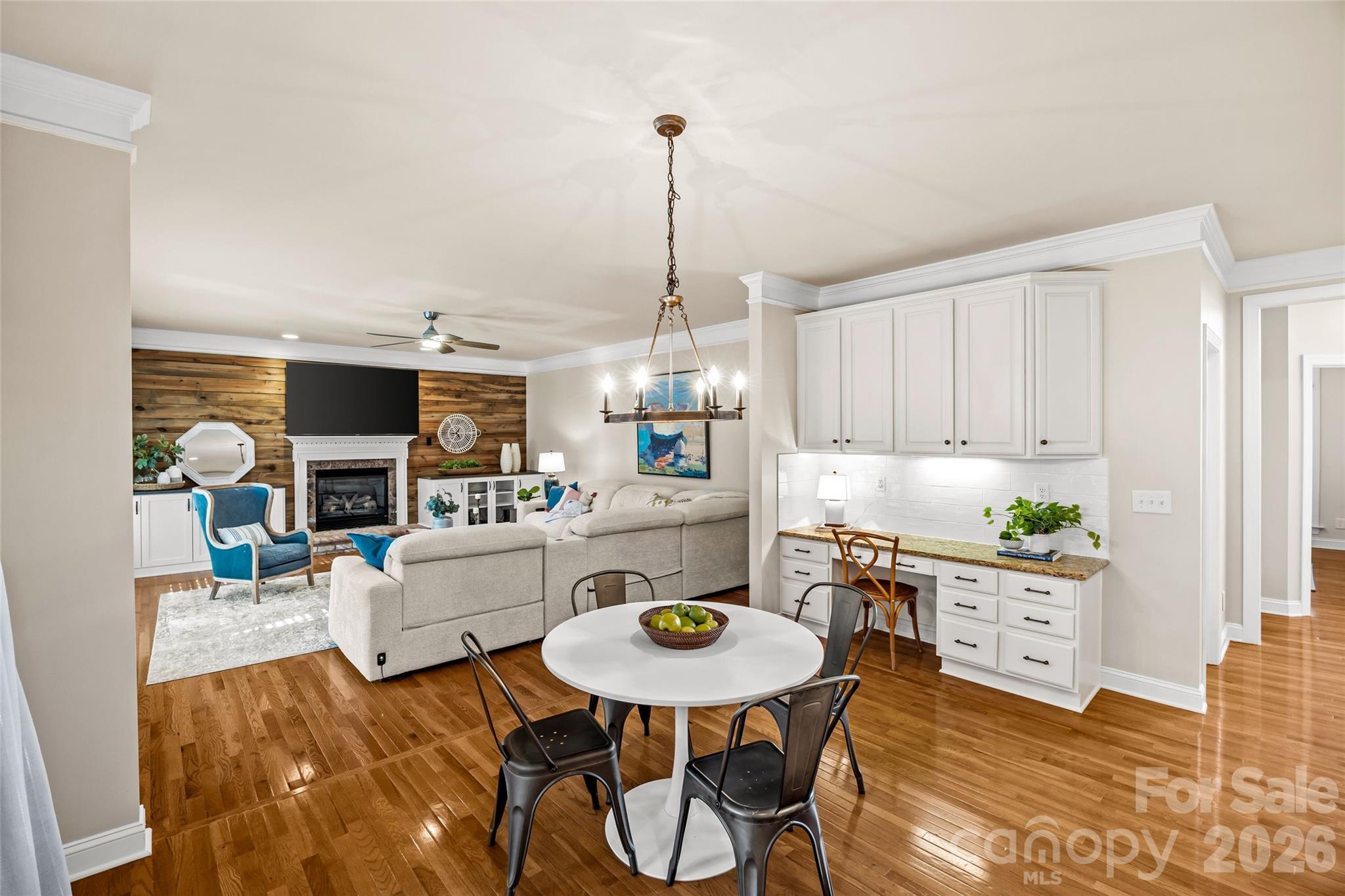 The Palisades - Residential