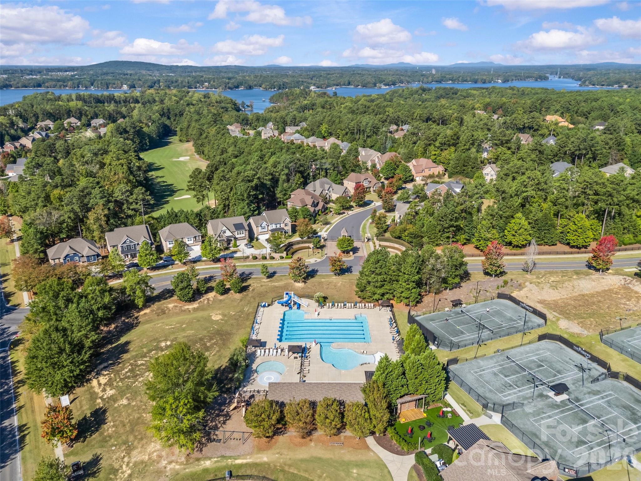 The Palisades - Residential