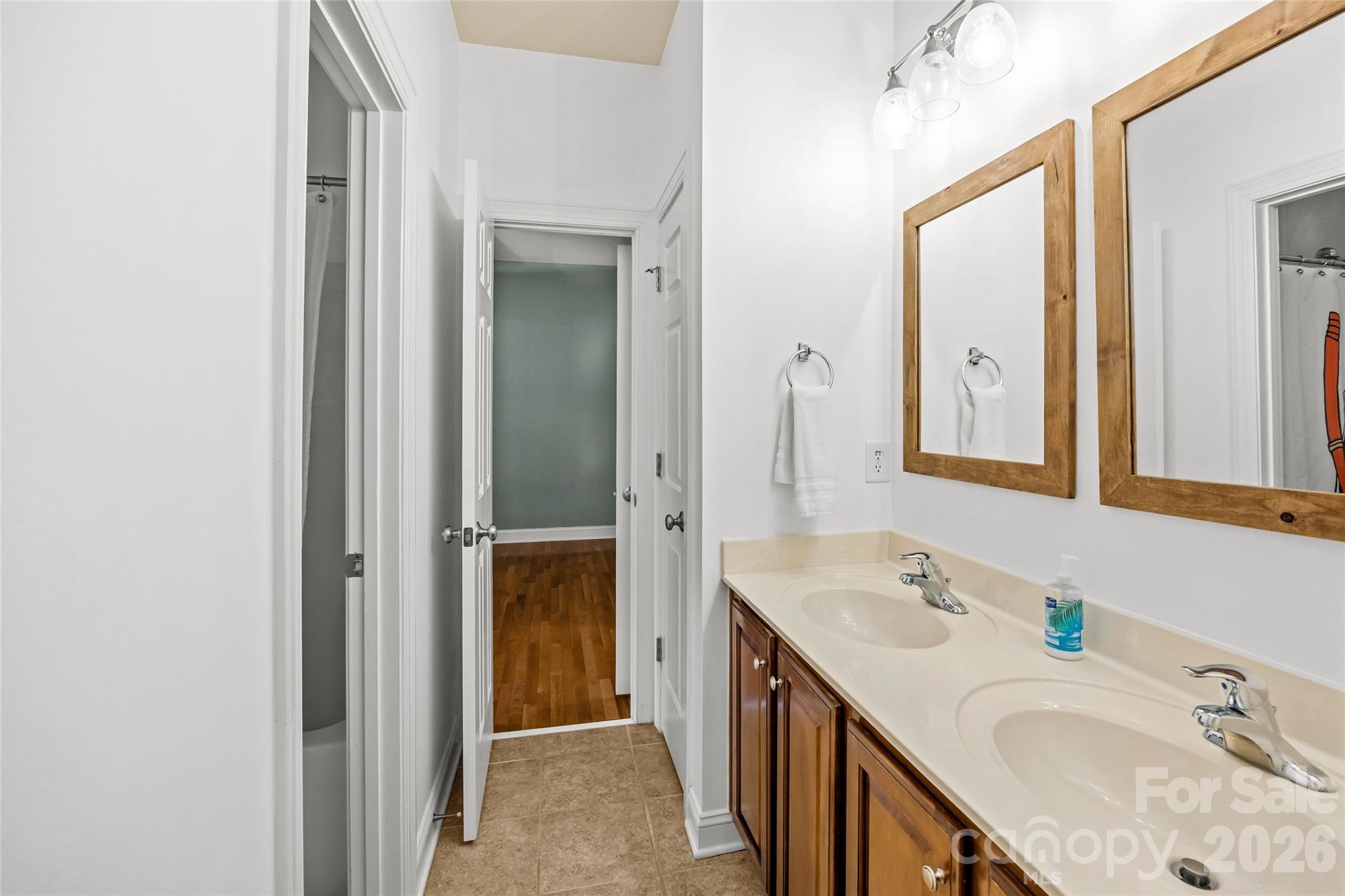 The Palisades - Residential