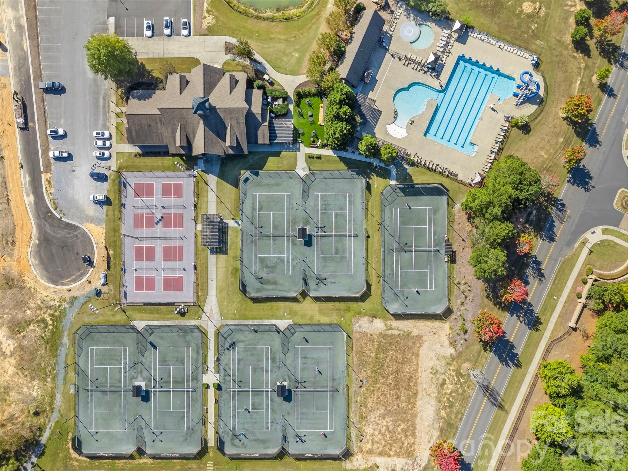 The Palisades - Residential