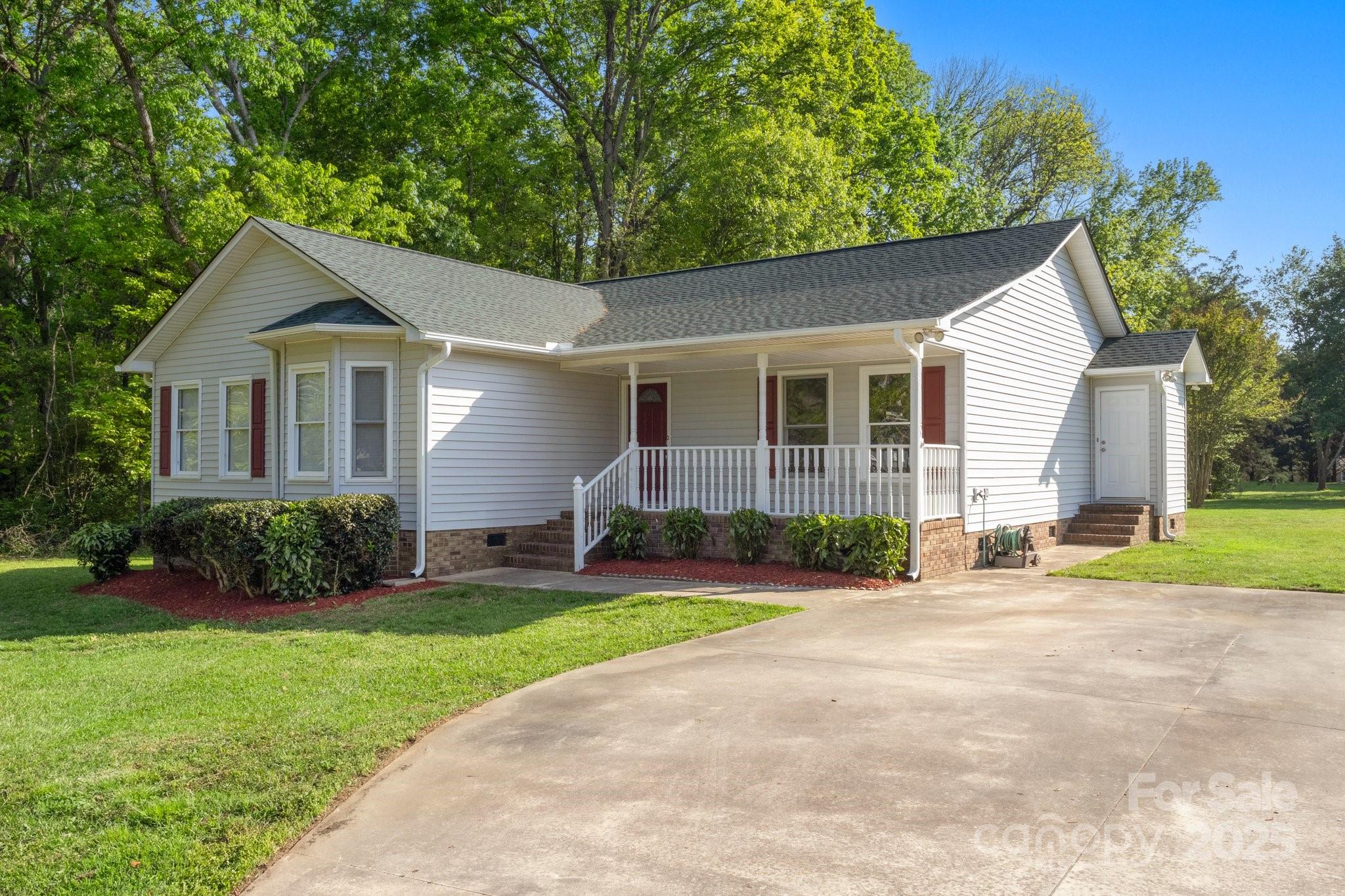 Red Oaks - Residential