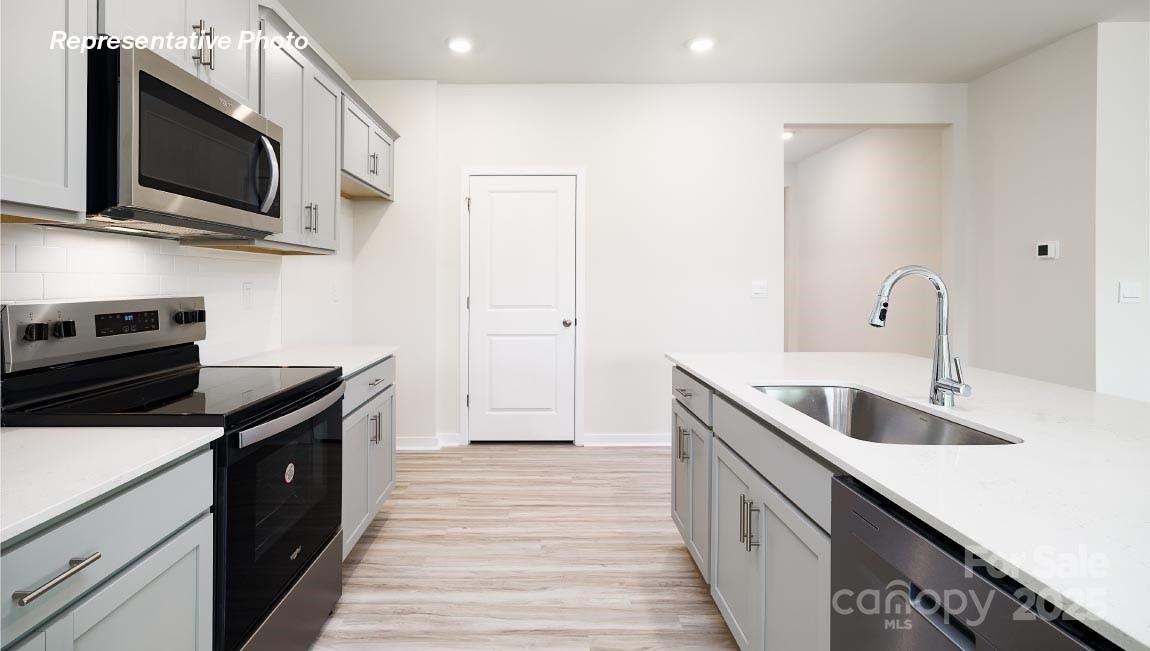 3052 Sassafras Trail