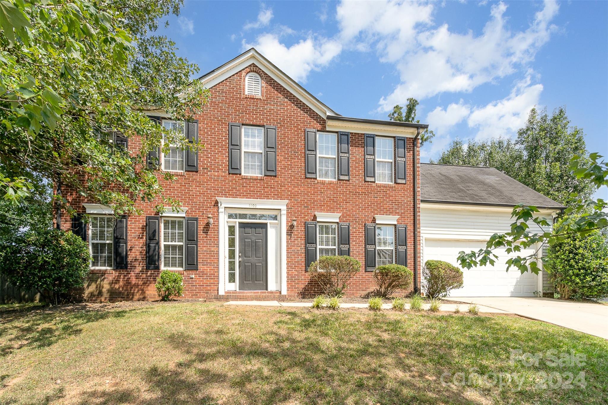 Colonial Village - Residential