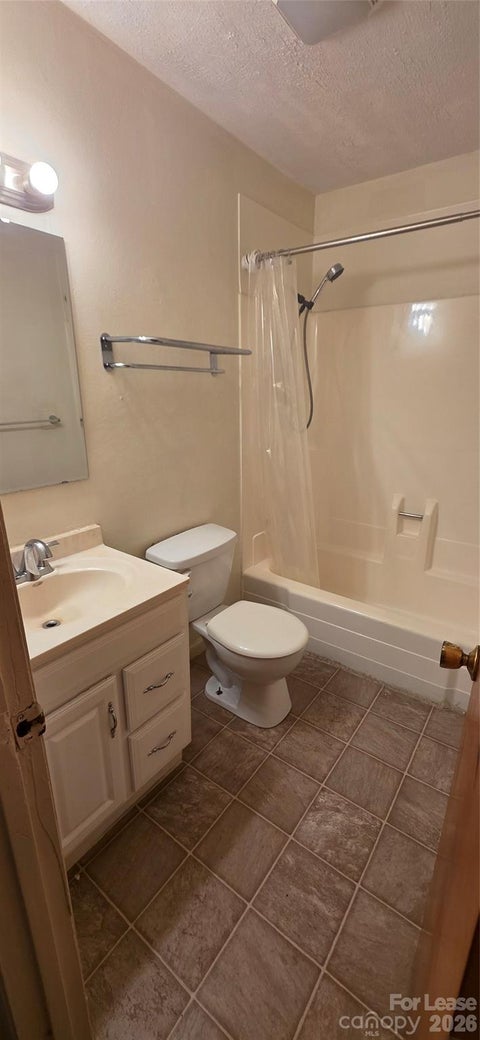 Photo of 1075 7th Avenue NW, Hickory, NC 28601 (MLS # 4418069)