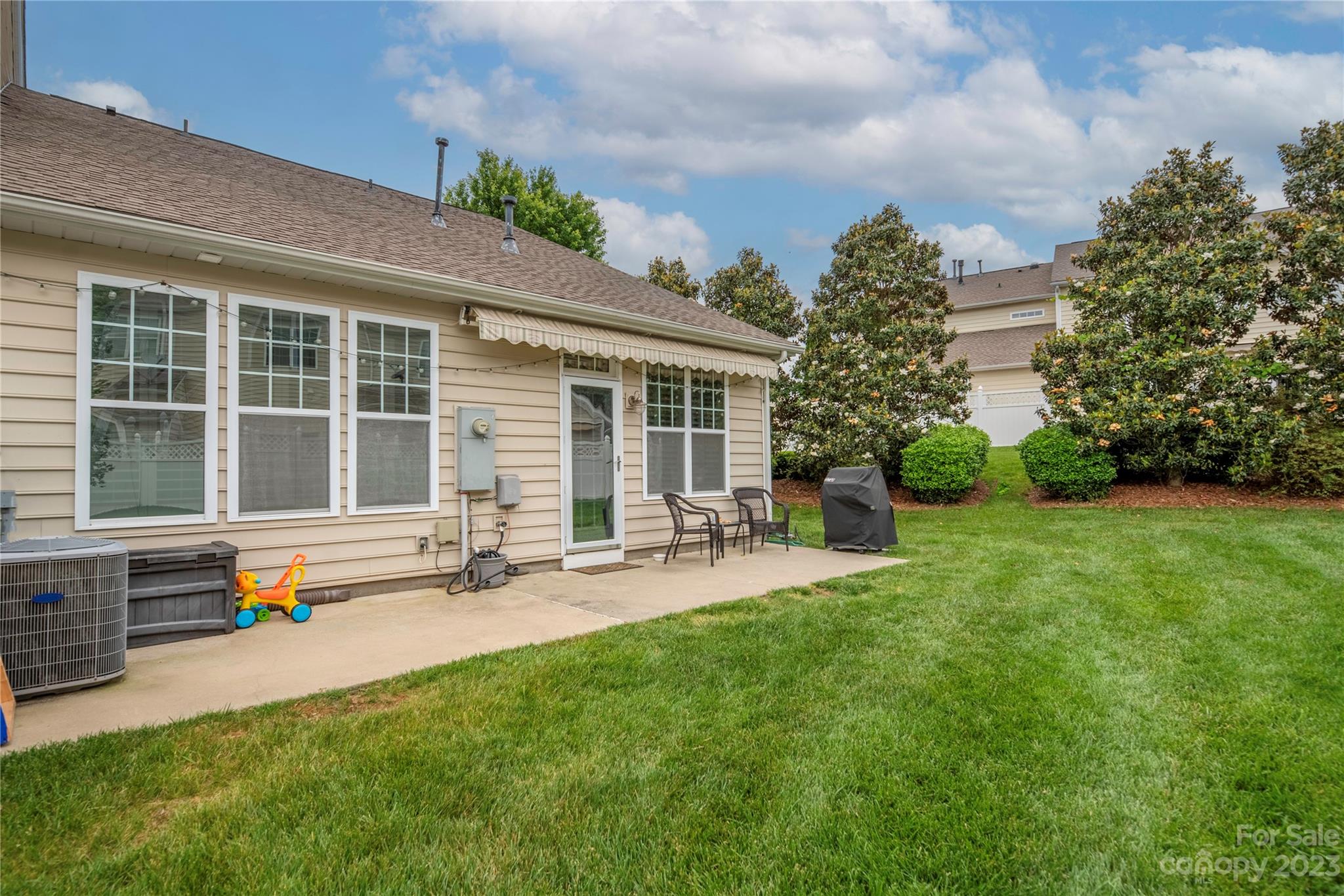 Waters Edge - Residential