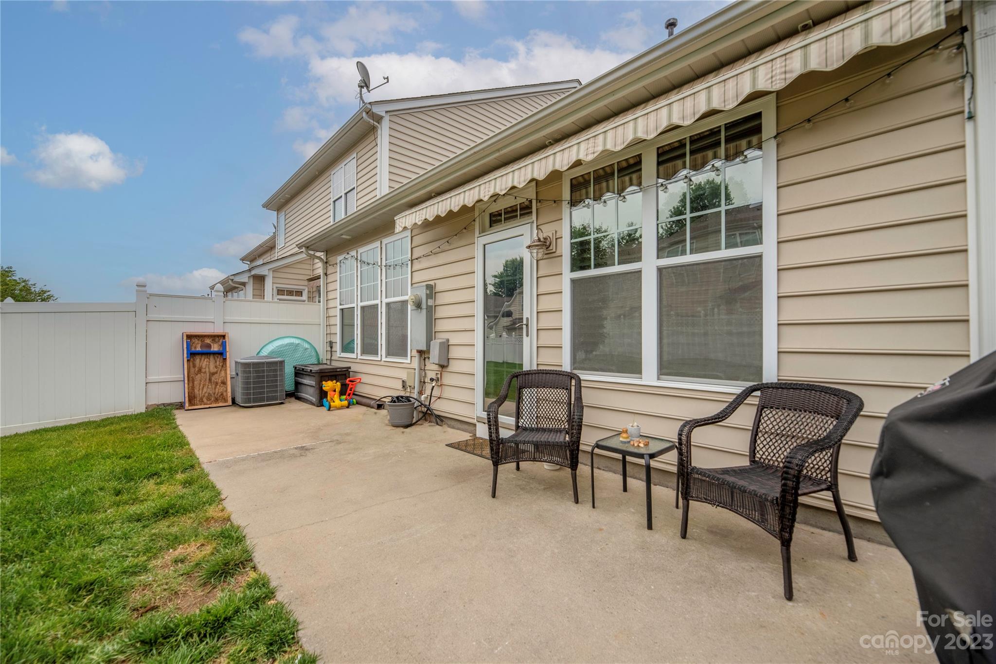 Waters Edge - Residential