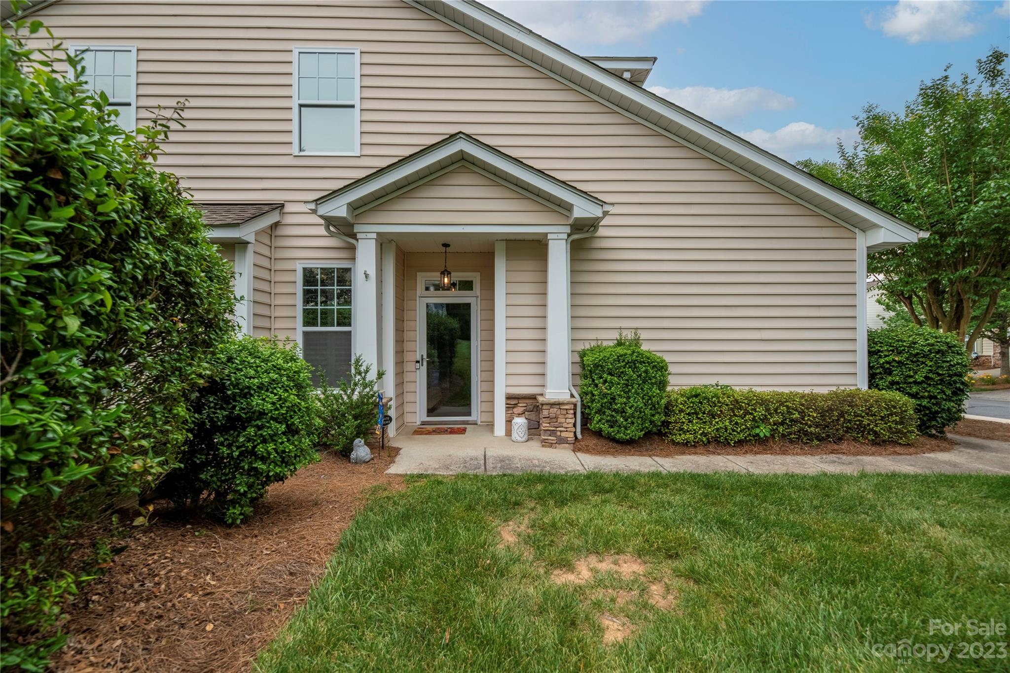 Waters Edge - Residential